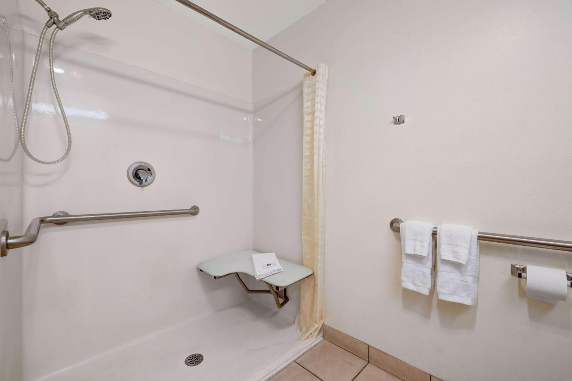 Motel 6-Beaver, UT photo 19