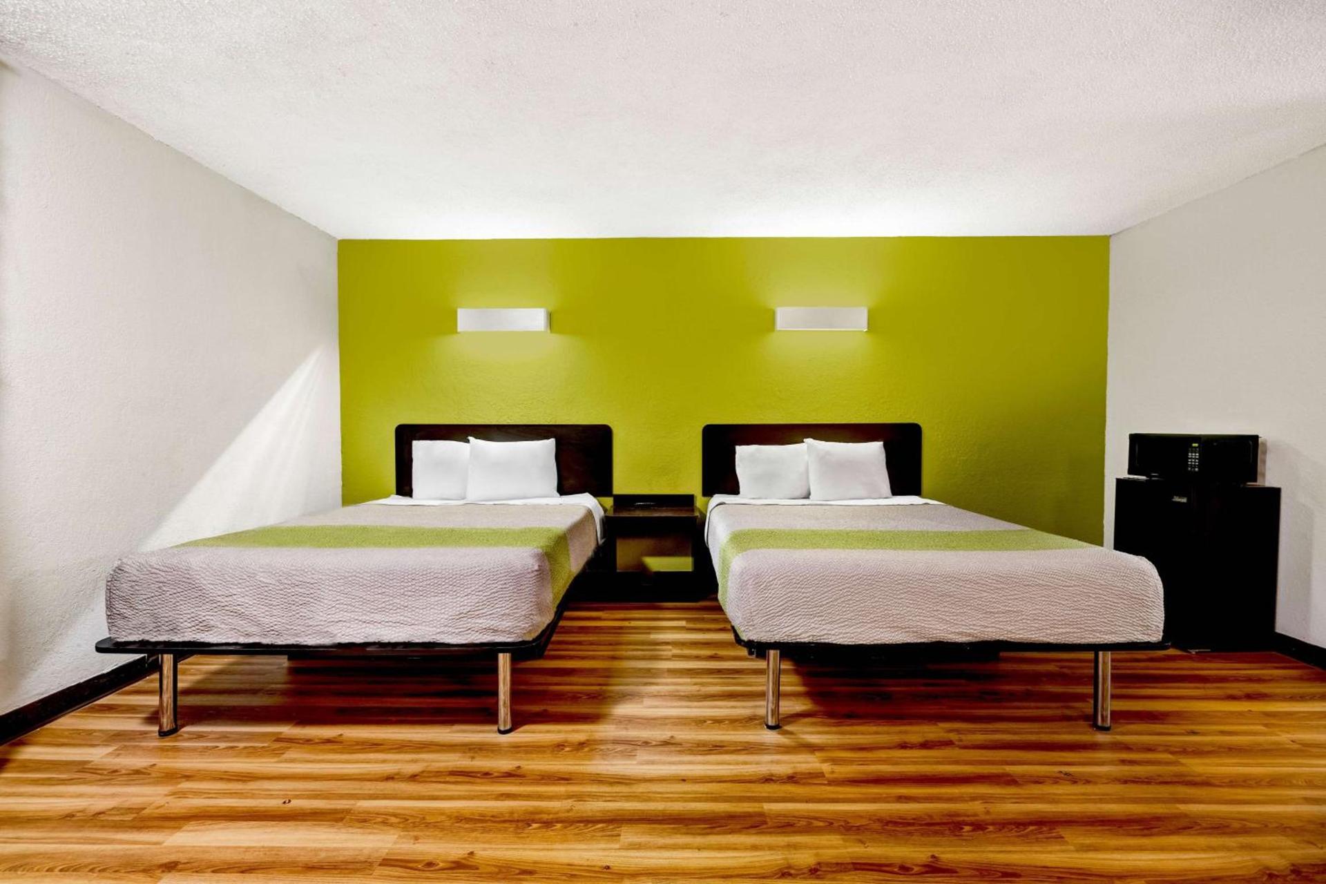 Motel 6 Indianapolis IN photo 17