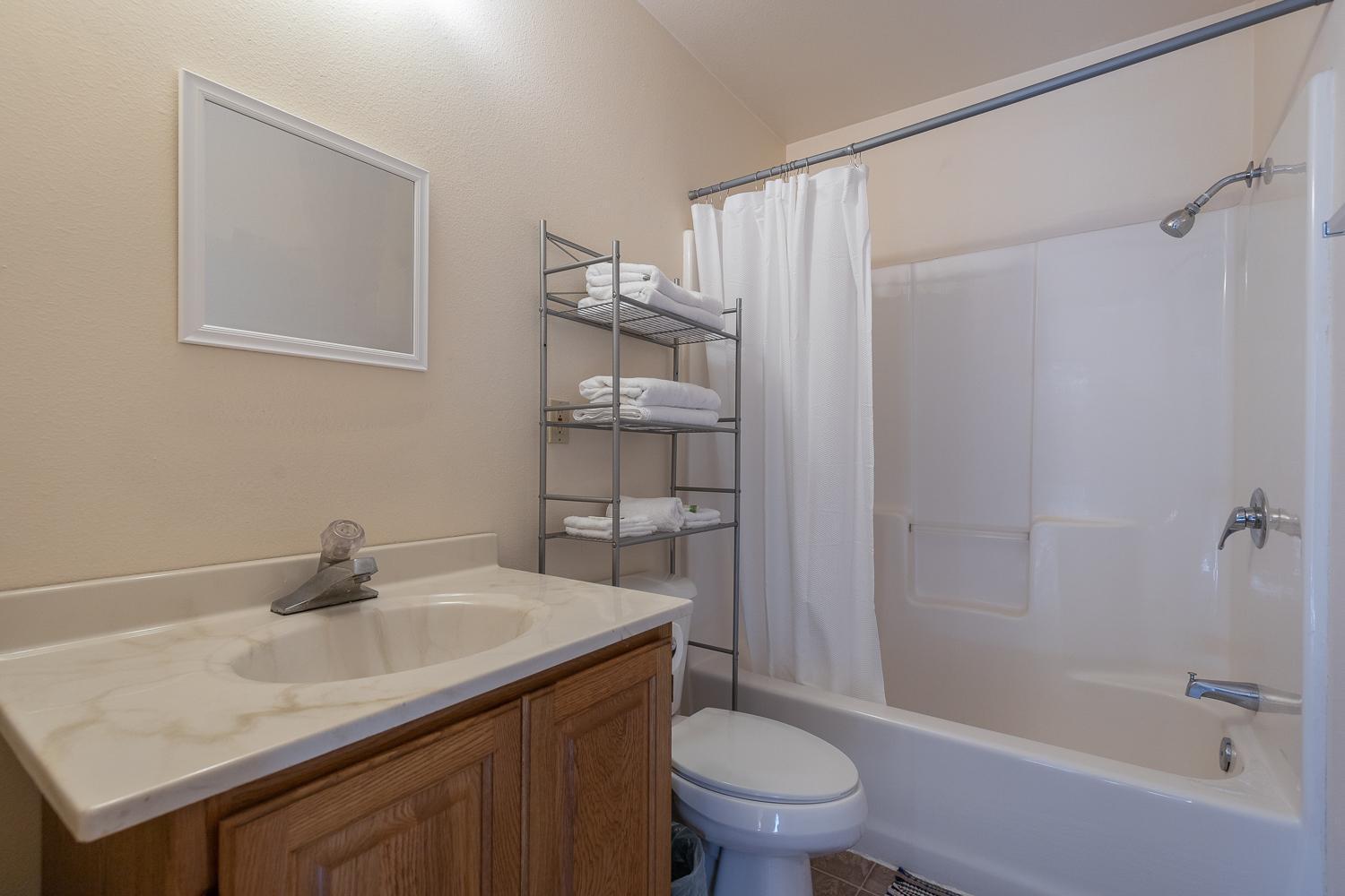 Harney Camp Cabins photo 46
