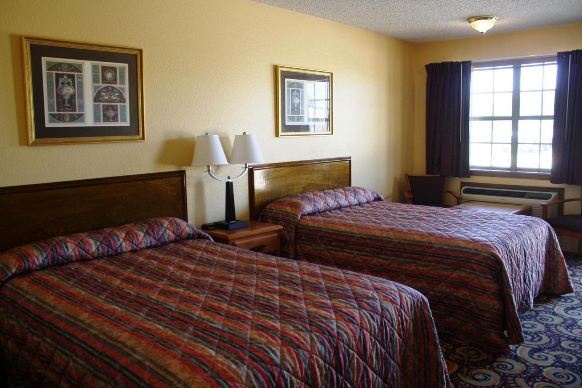 Lake Palestine Motor Inn photo 15
