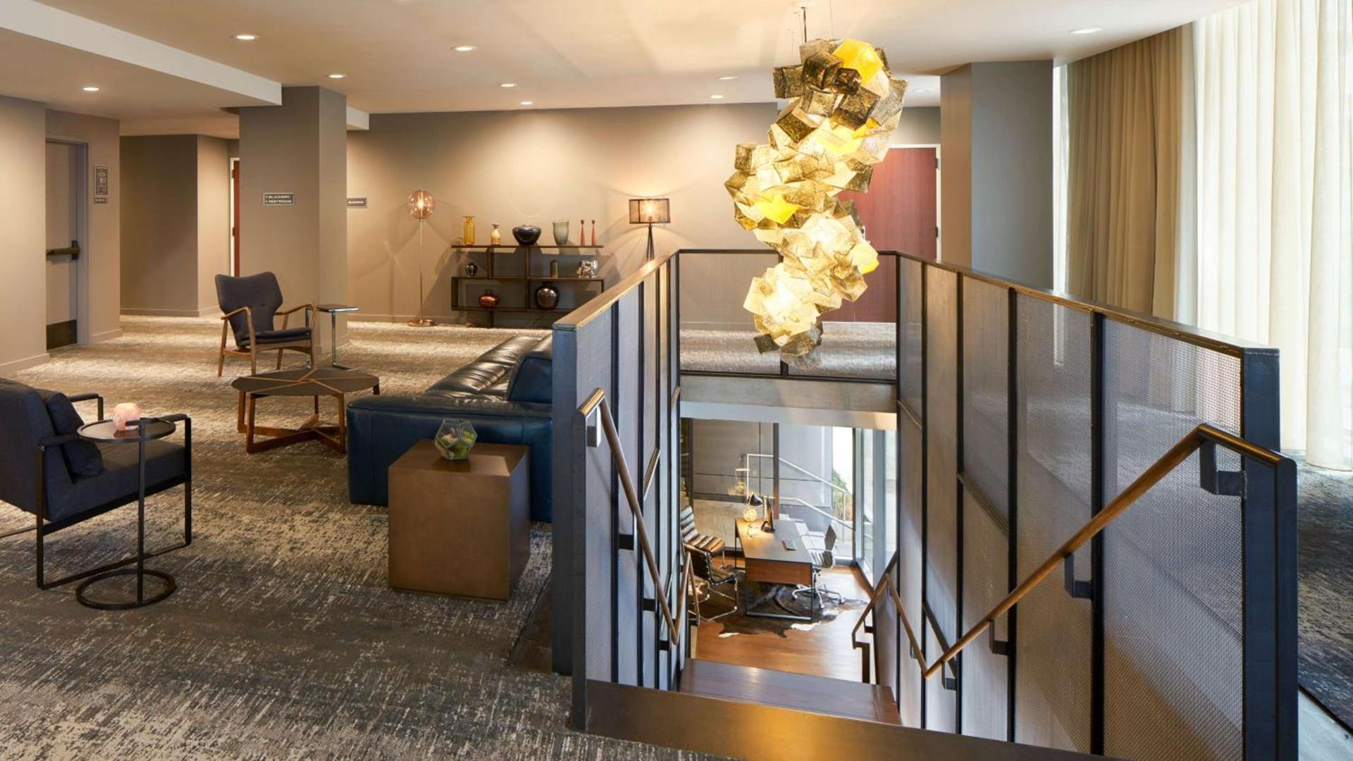 Thompson Seattle, by Hyatt photo 9