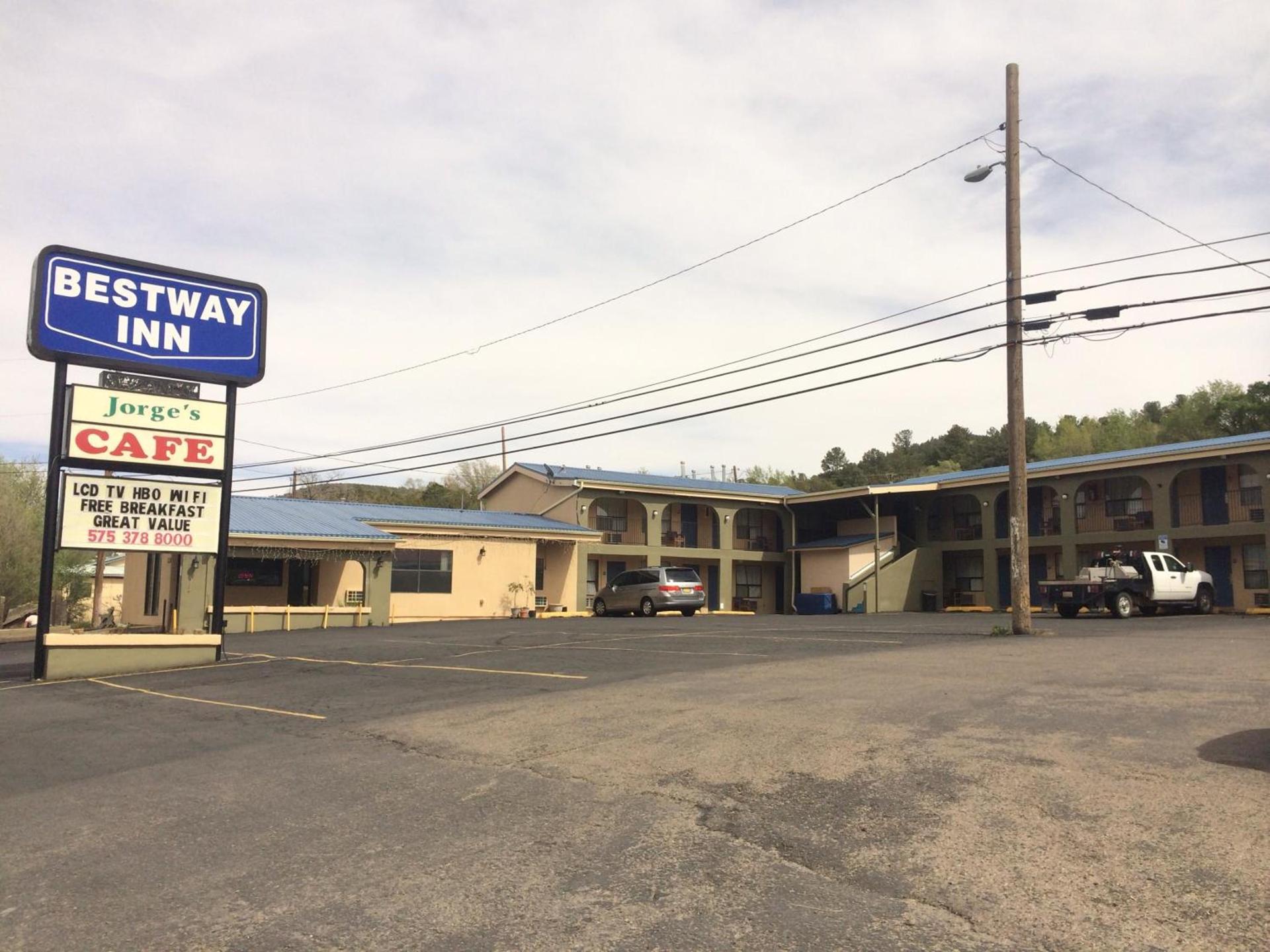 Bestway Inn photo 9