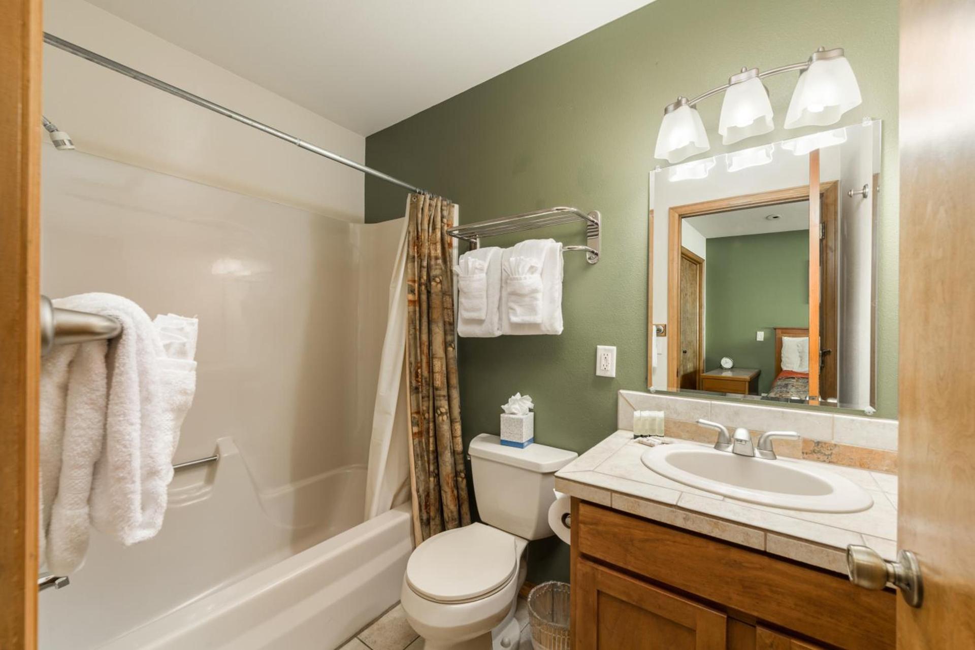 Ponderosa Lodge photo 72