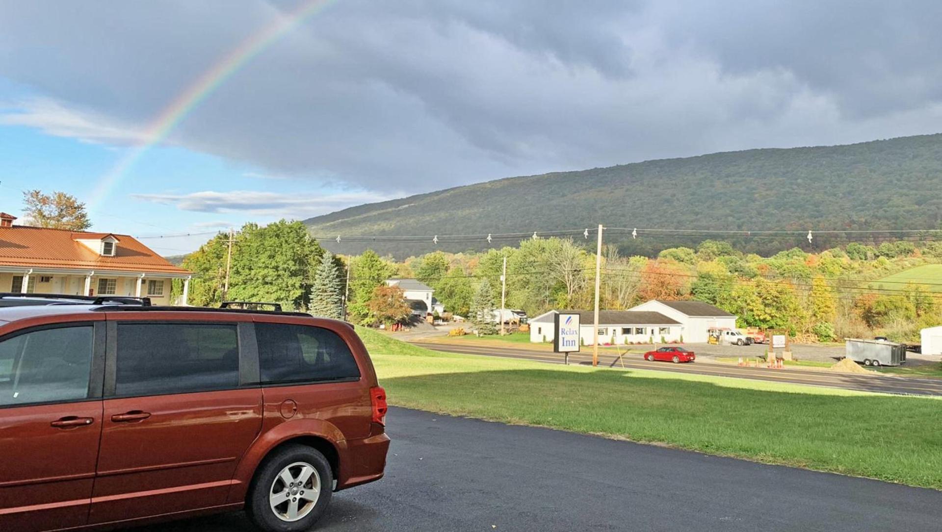 Relax Inn Altoona photo 4