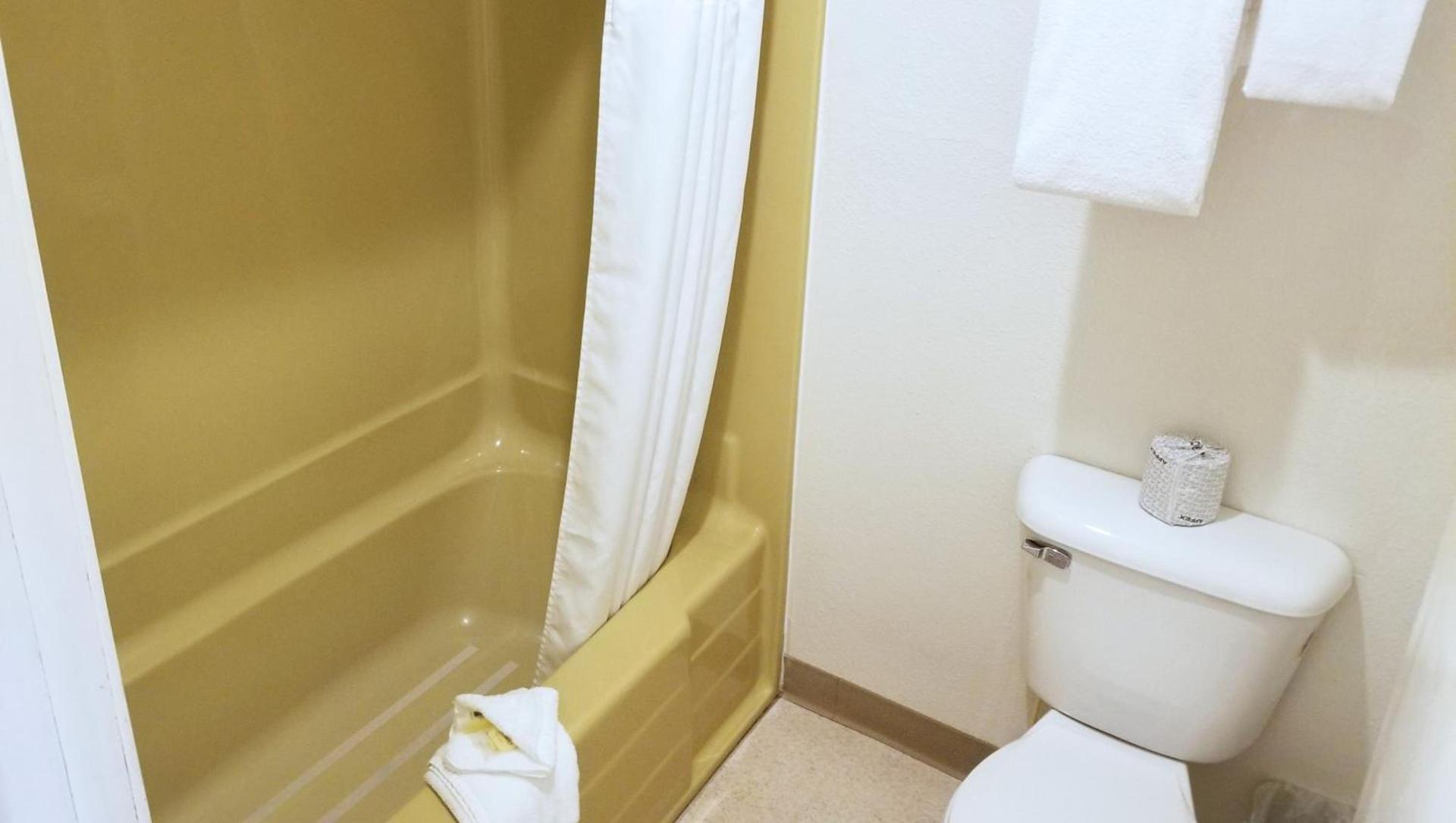 Keystone Boardwalk Inn and Suites photo 14