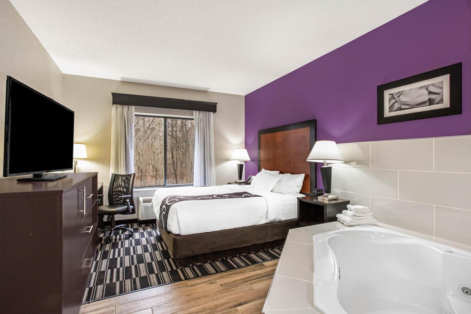 La Quinta by Wyndham Norwich-Plainfield-Casino photo 39