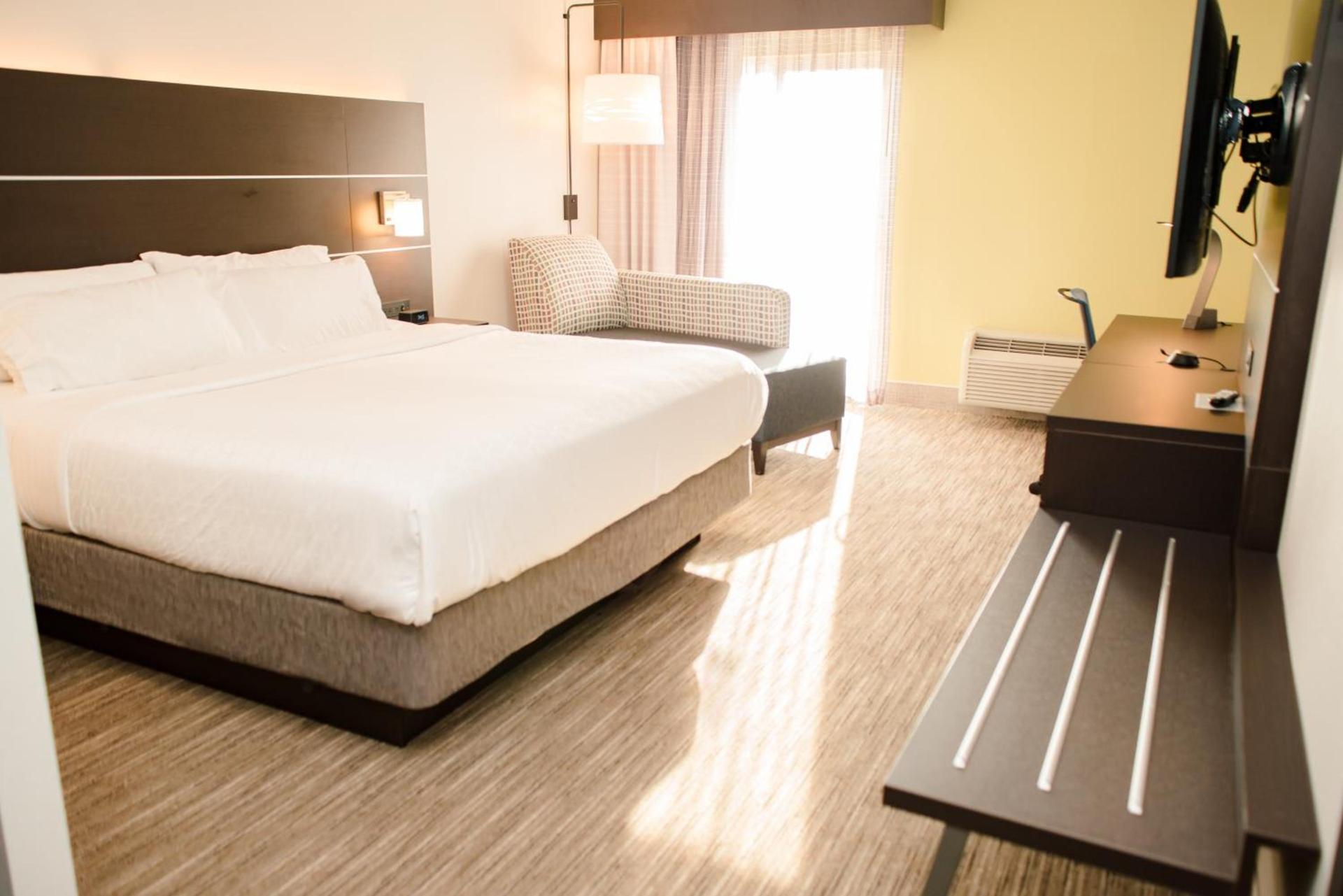 Holiday Inn Express Winona by IHG photo 28