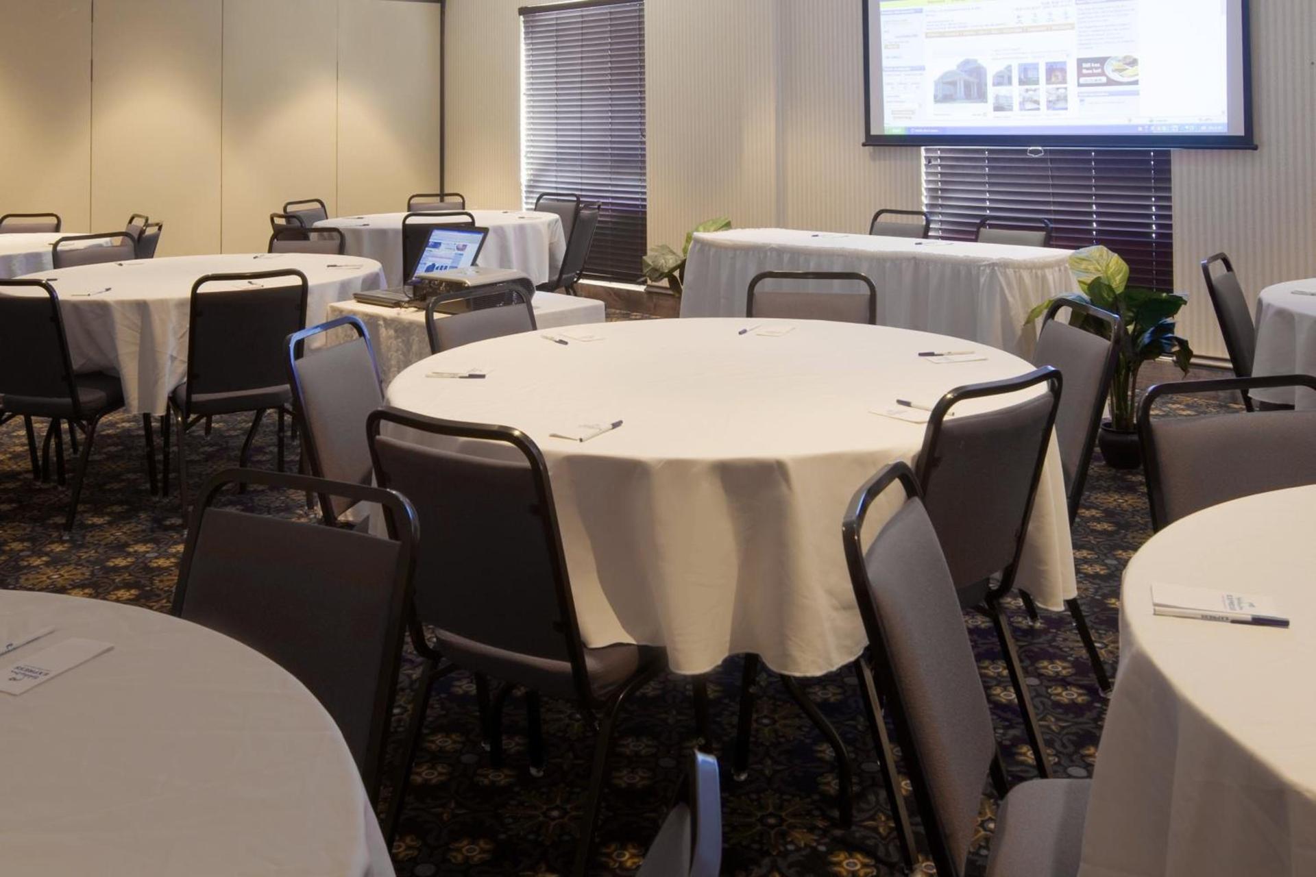 Holiday Inn Lucedale by IHG photo 54