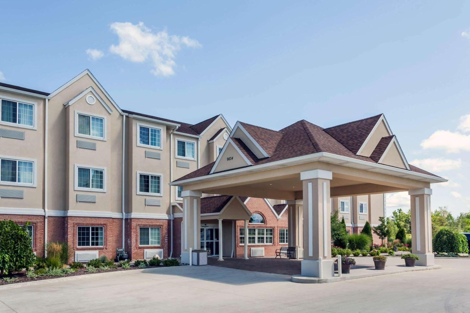 Microtel Inn & Suites by Wyndham Michigan City — hotel in Michigan City