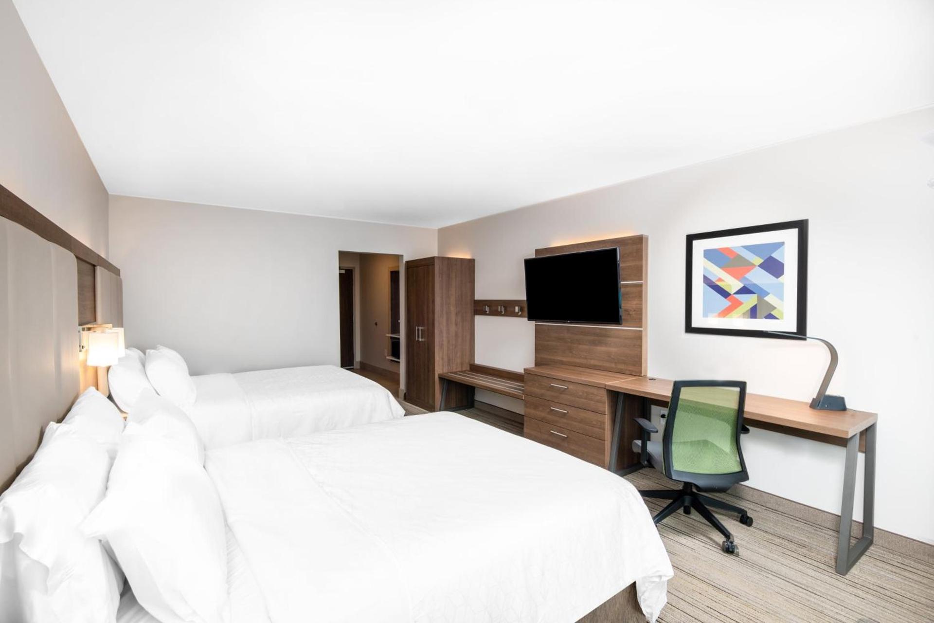 Holiday Inn Express & Suites - Phoenix - Airport North by IHG photo 75