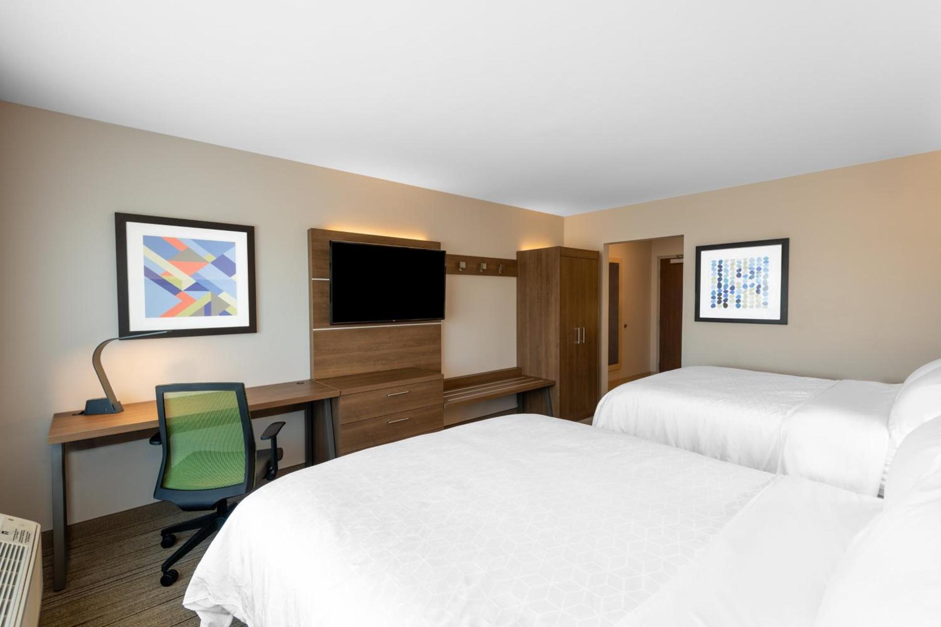 Holiday Inn Express & Suites - Phoenix - Airport North by IHG photo 80
