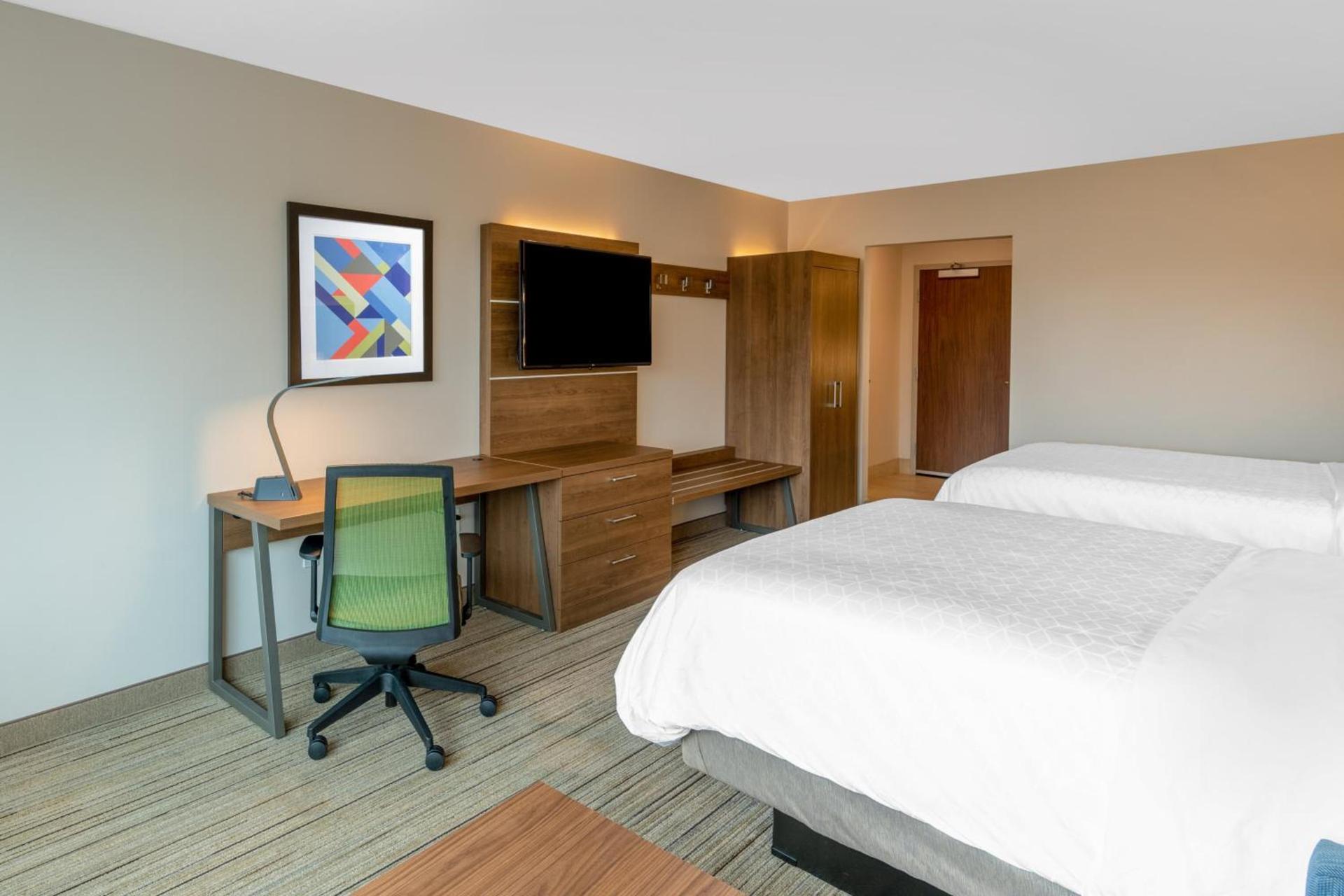 Holiday Inn Express & Suites - Phoenix - Airport North by IHG photo 71