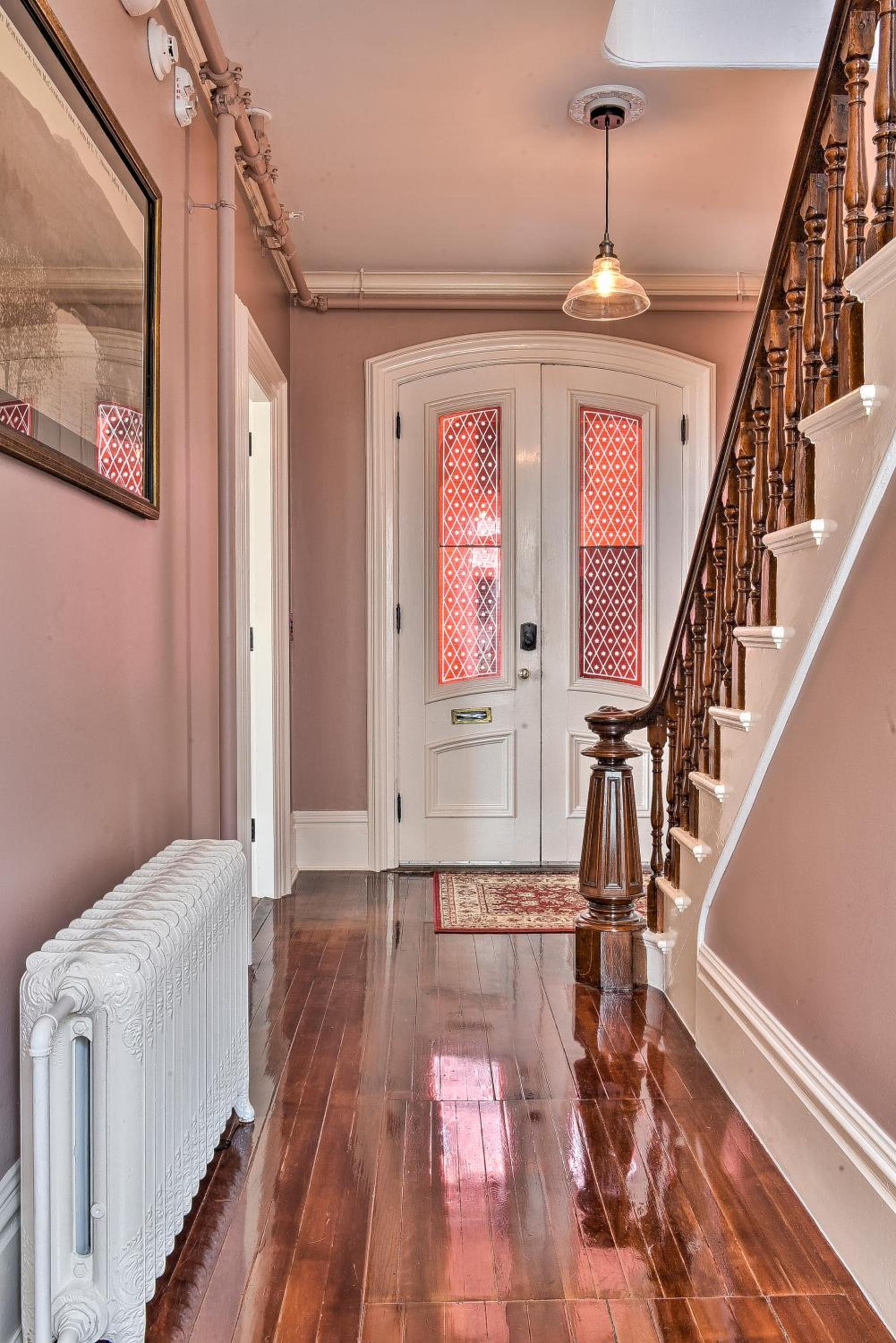 The Burrell House photo 14