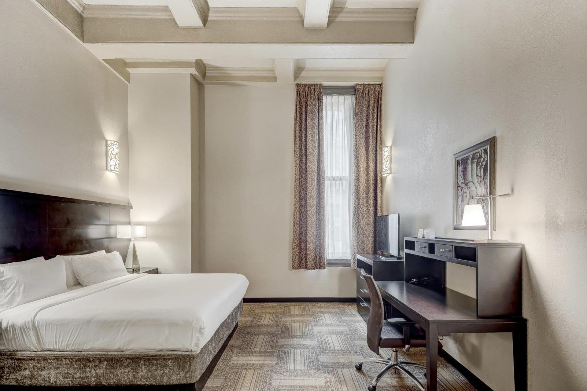 Staybridge Suites Baltimore - Inner Harbor by IHG photo 65