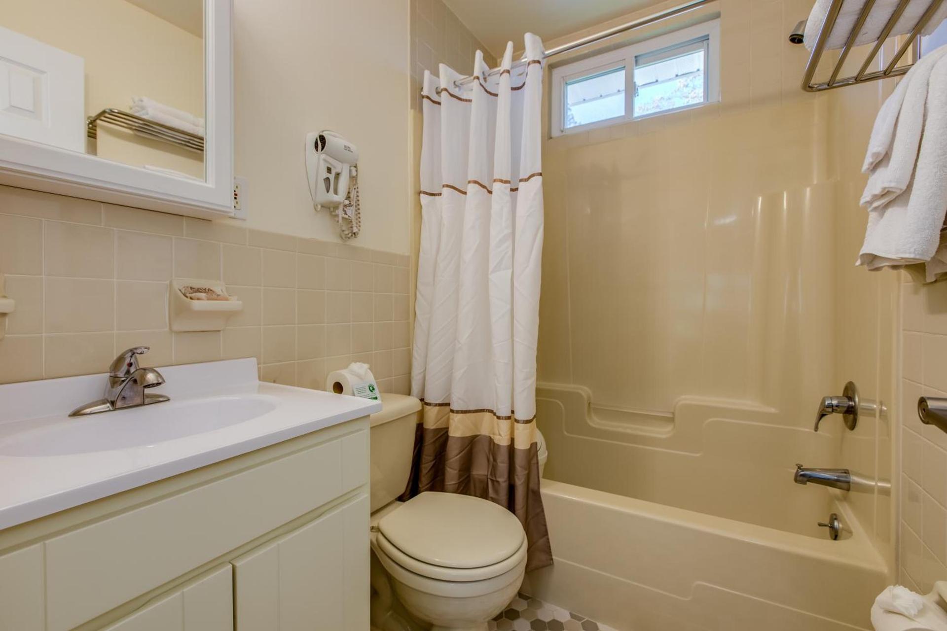 Colonial Shores Resort photo 67