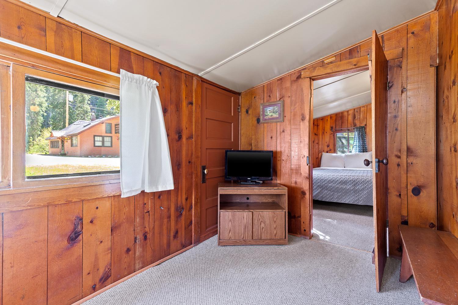 Harney Camp Cabins photo 16