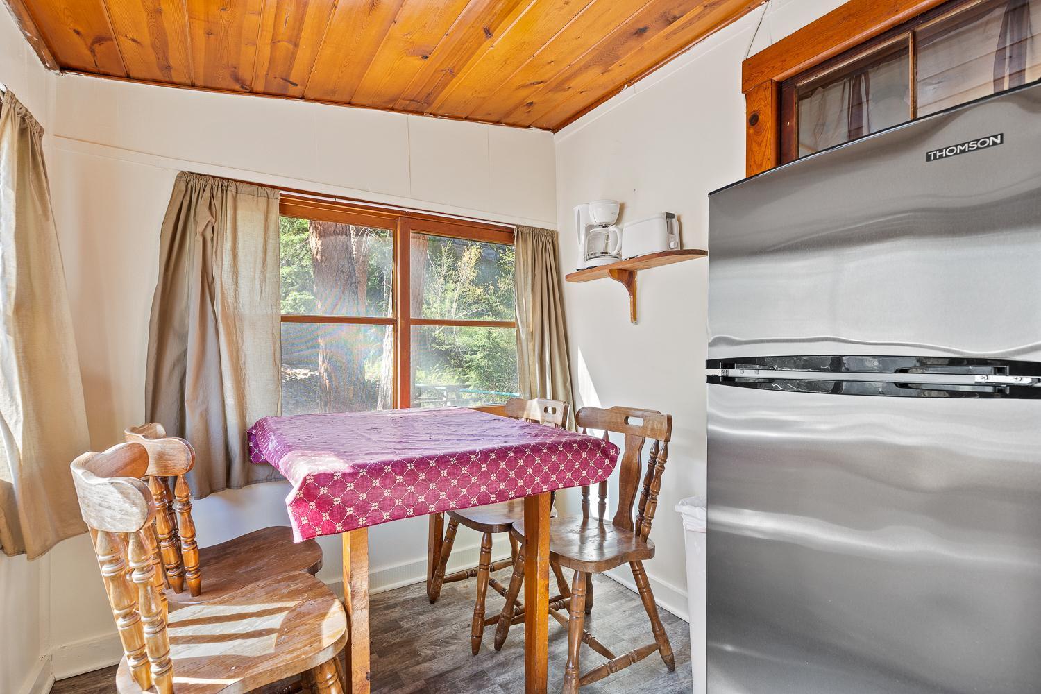 Harney Camp Cabins photo 29