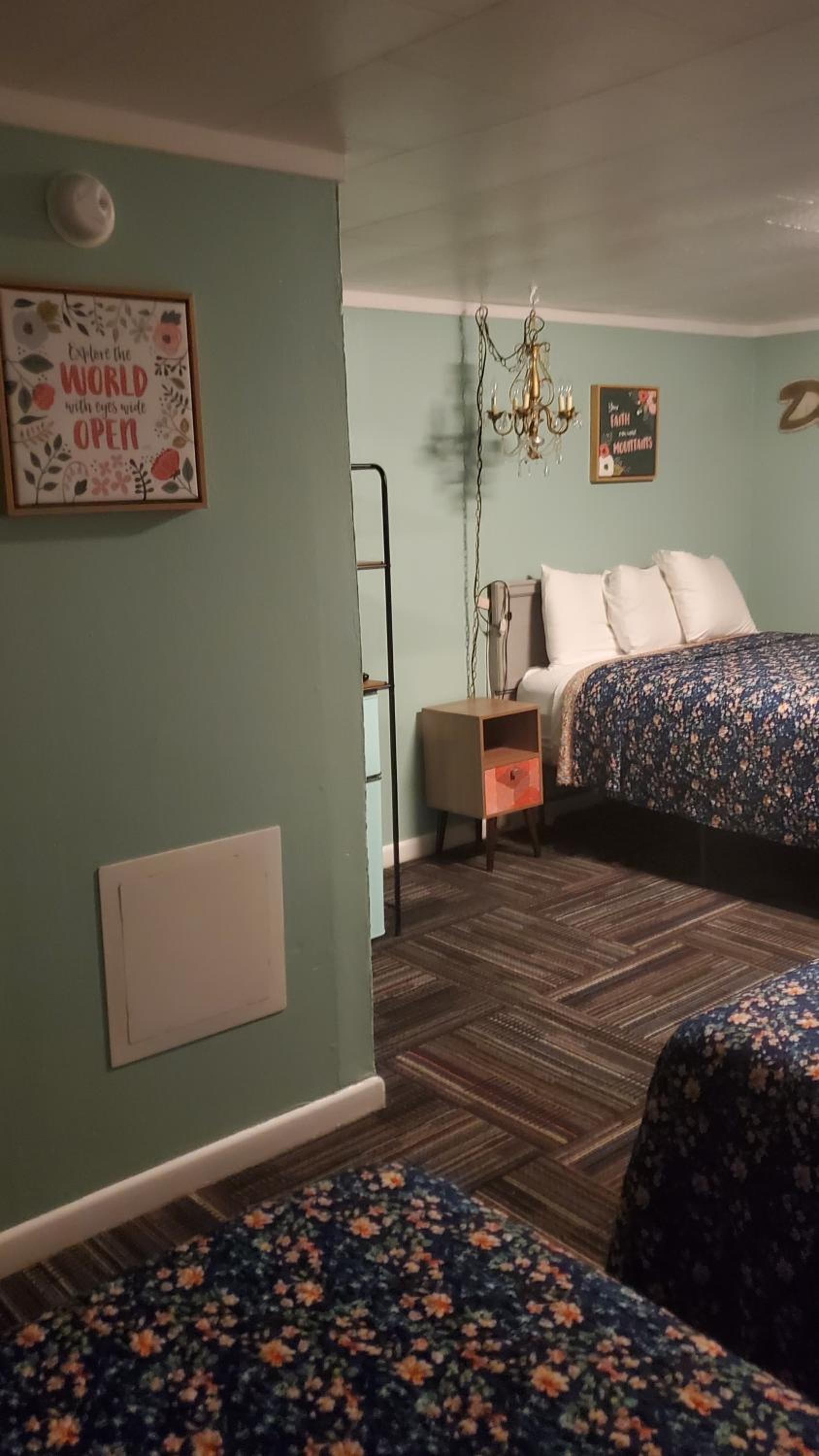 Sage Motel photo 17
