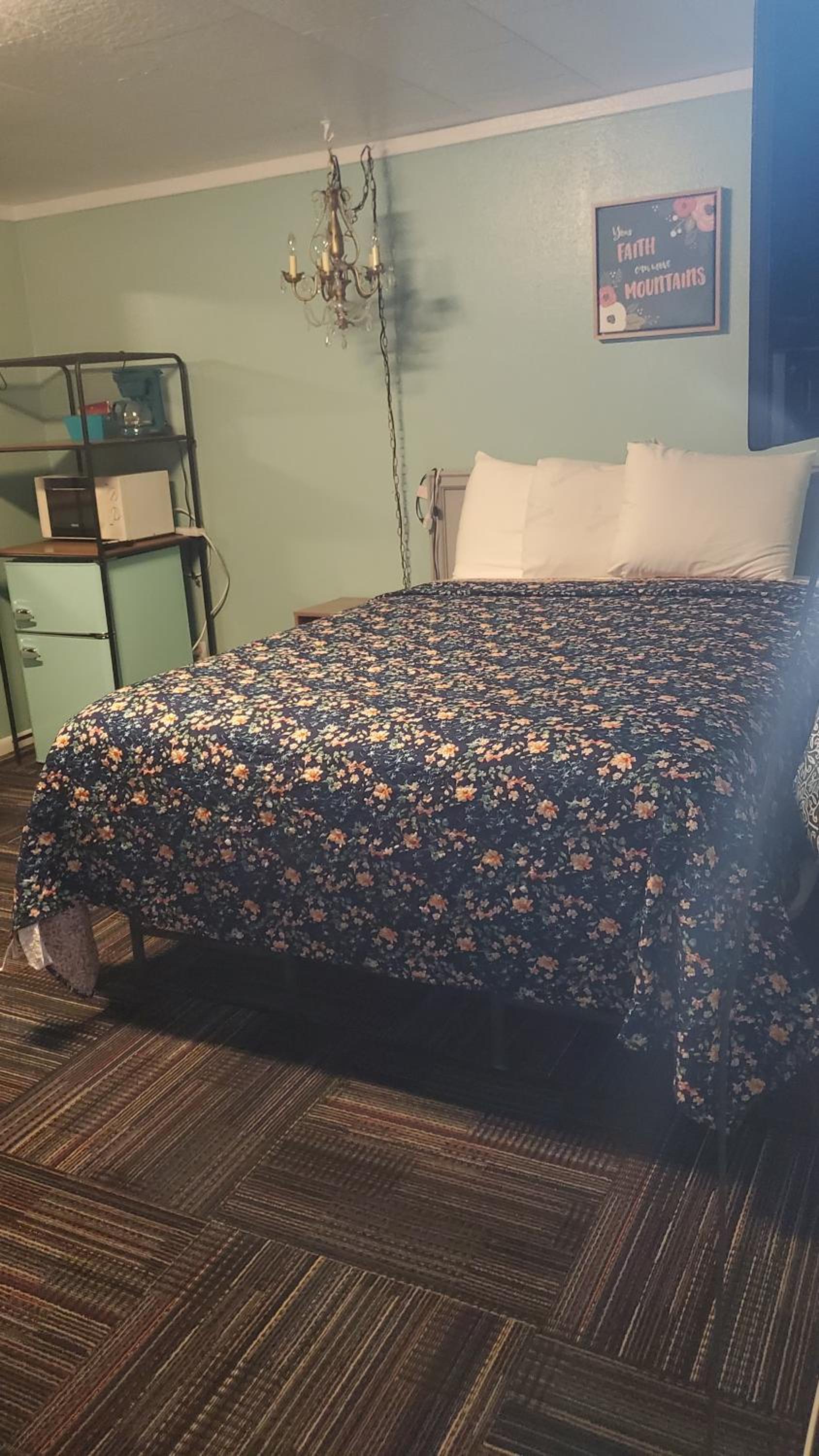 Sage Motel photo 12