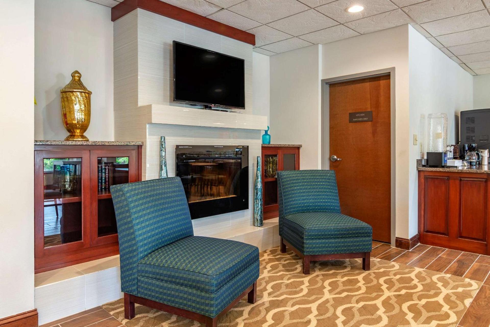 Comfort Inn & Suites Dahlonega University Area photo 6