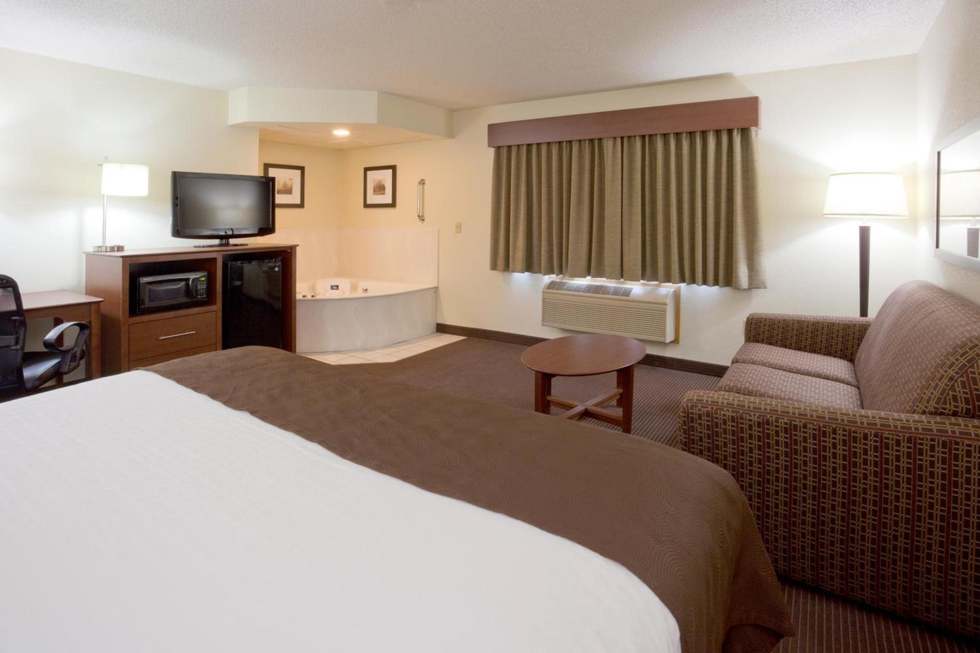 AmericInn by Wyndham Bismarck photo 38