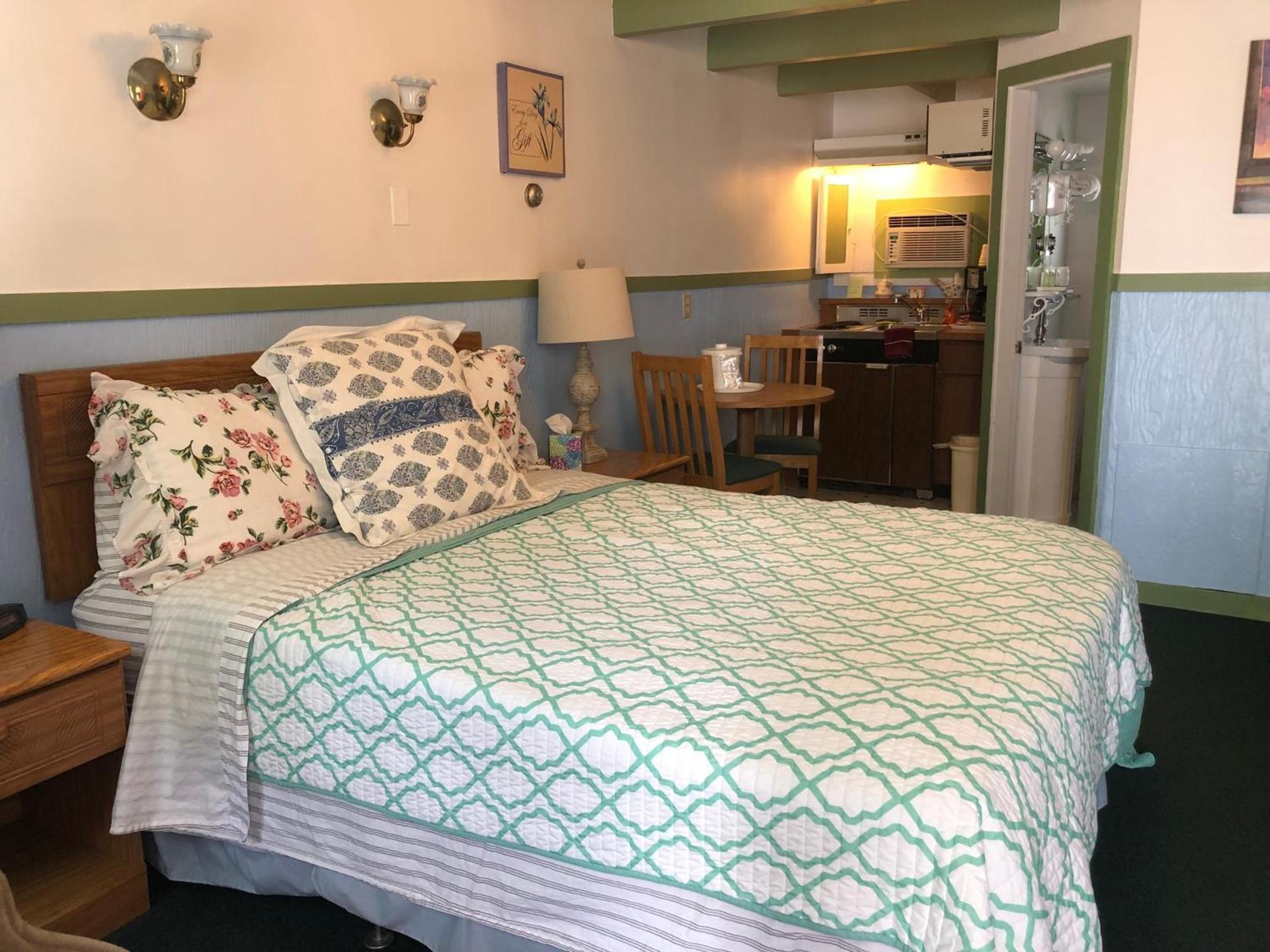 Claddagh Motel & Suites photo 14