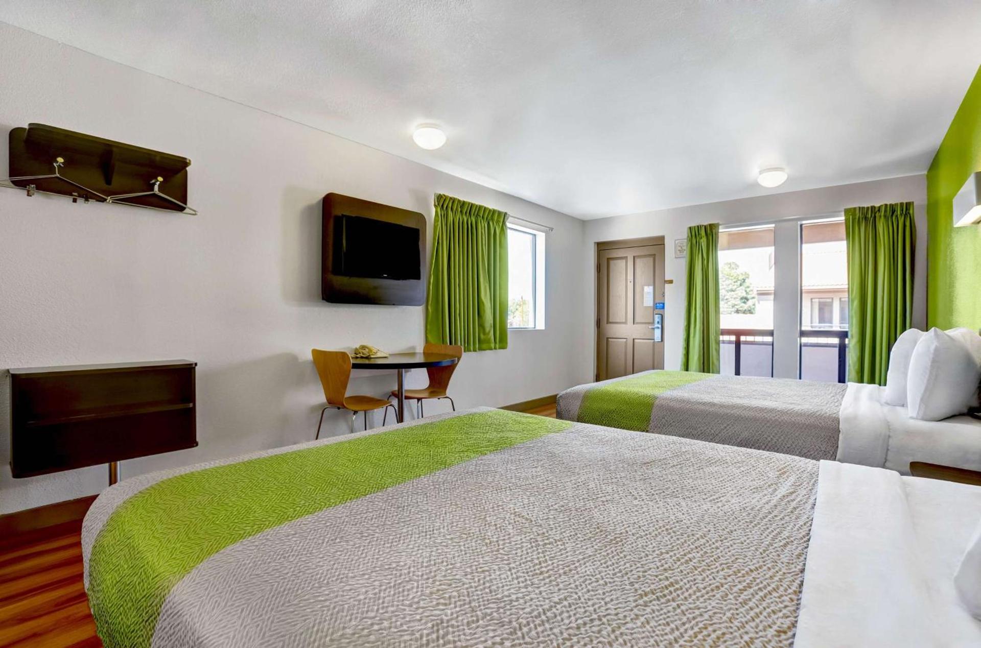 Days Inn by Wyndham Payson photo 17