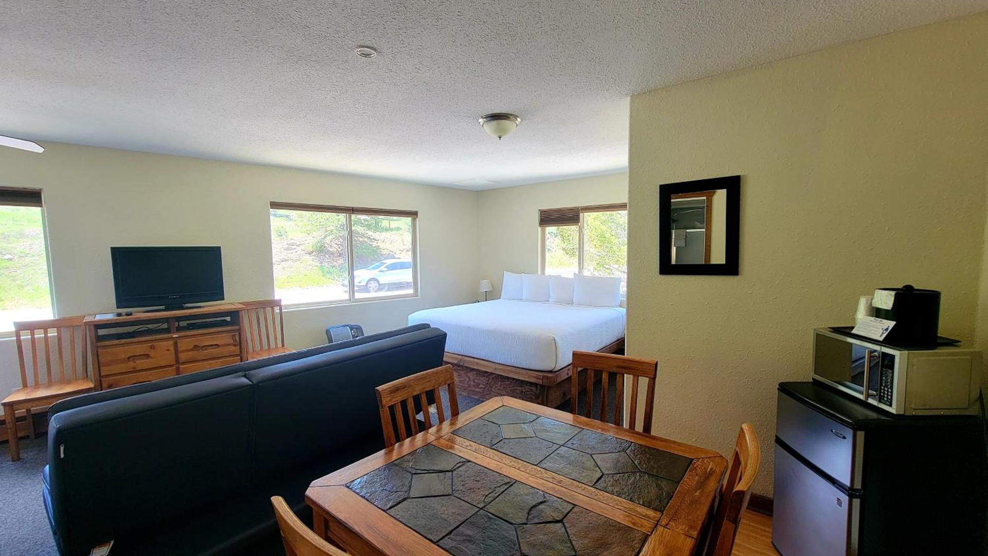 Murphy's River Lodge photo 6