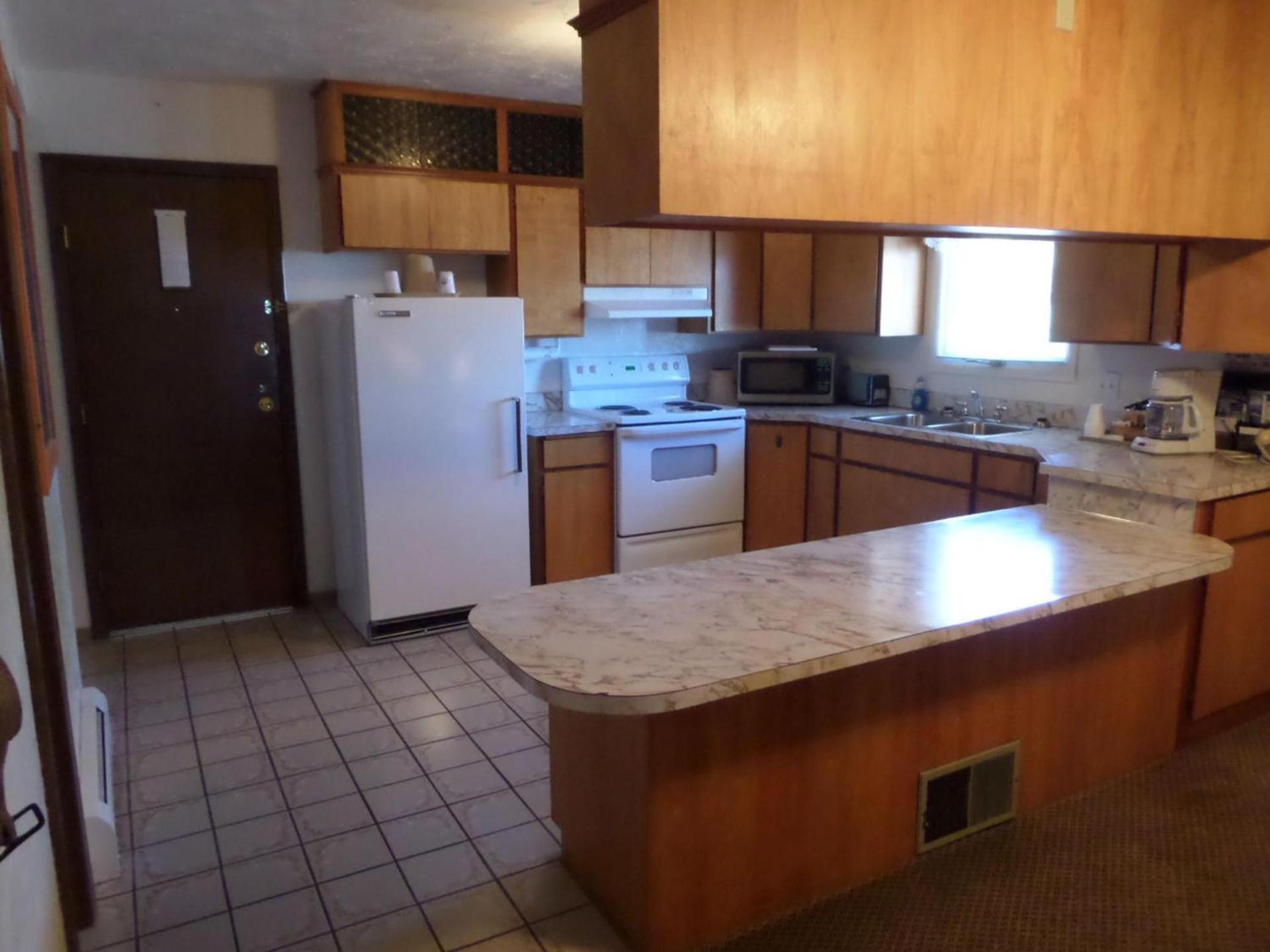 Americas Best Value Inn Polson photo 11