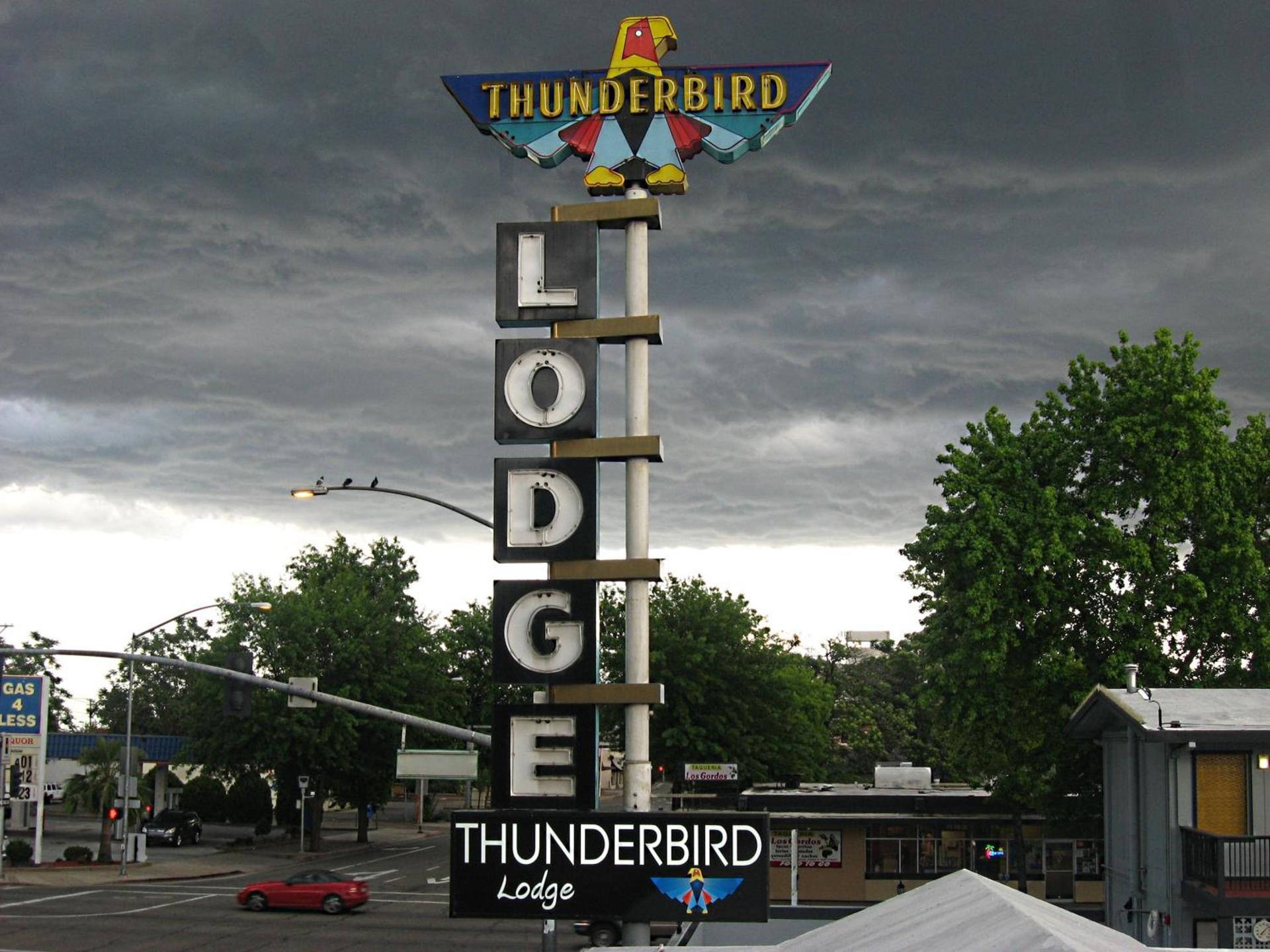Thunderbird Lodge photo 34