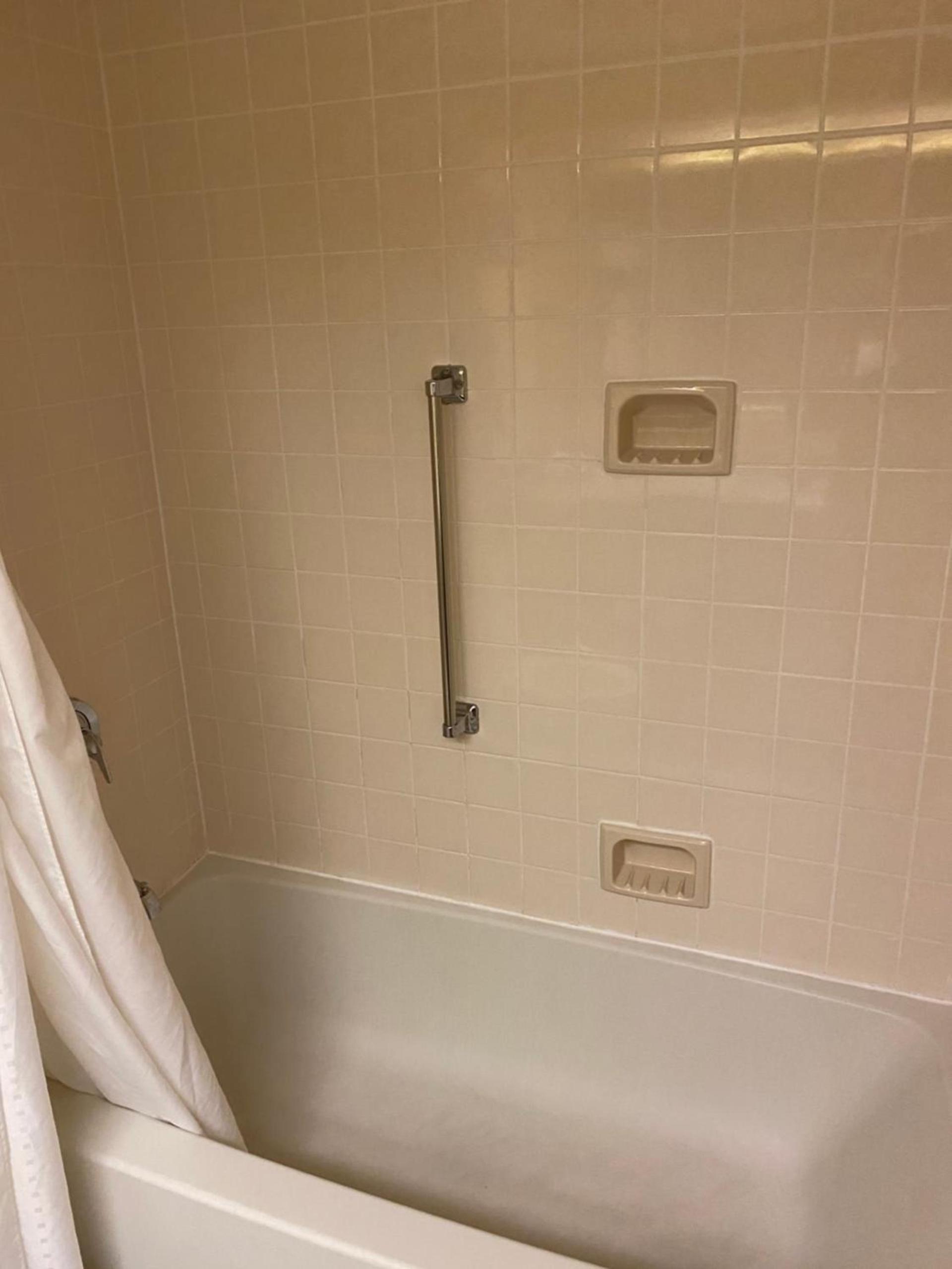 DoubleTree by Hilton Austin, MN photo 39