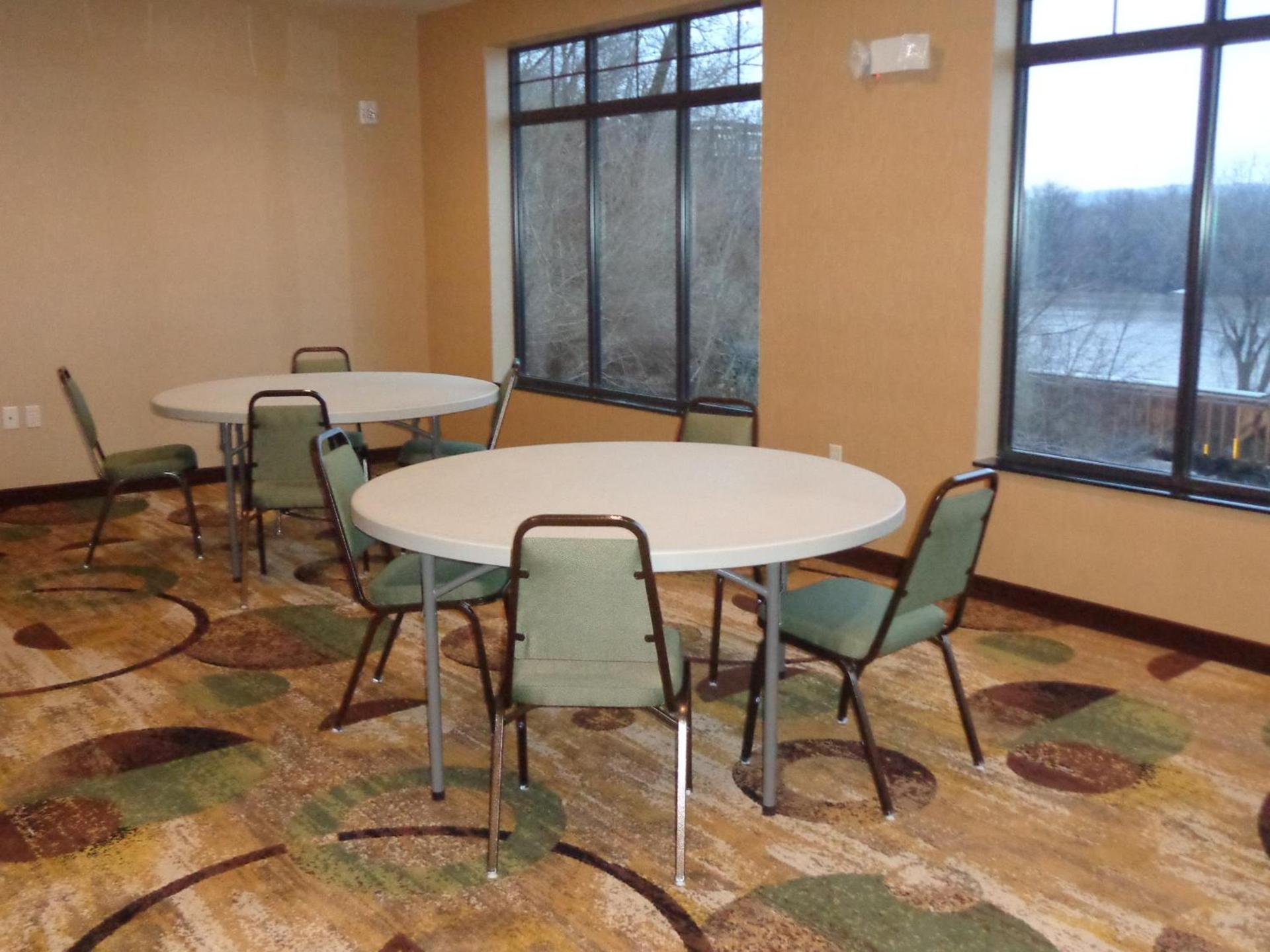 Comfort Inn & Suites Marquette - Prairie du Chien photo 28