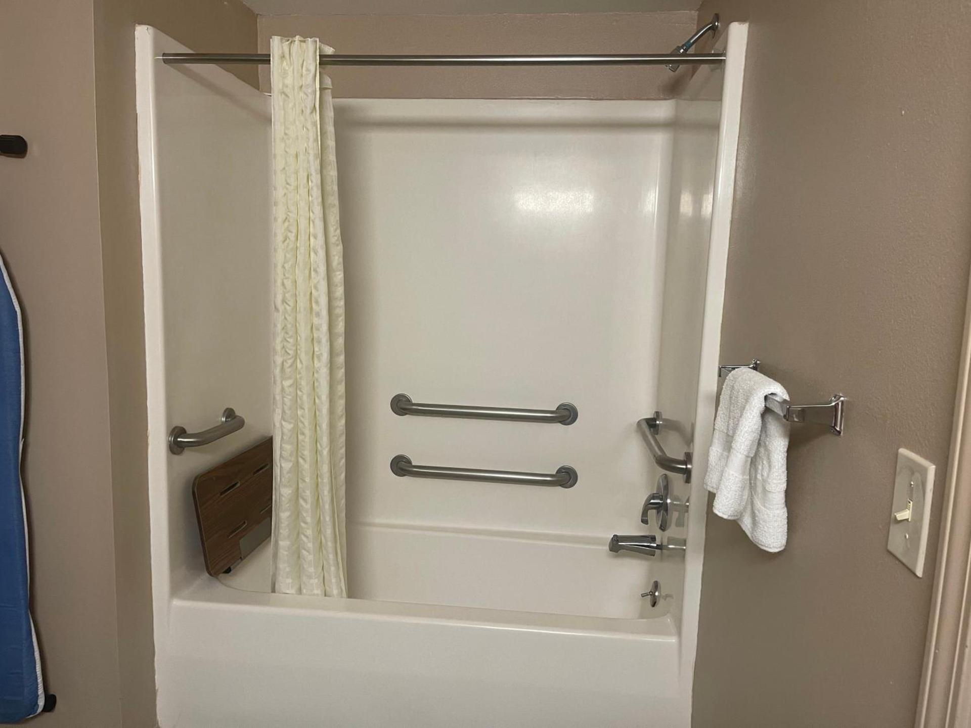 Highland Inn Denham Springs Baton Rouge East photo 33