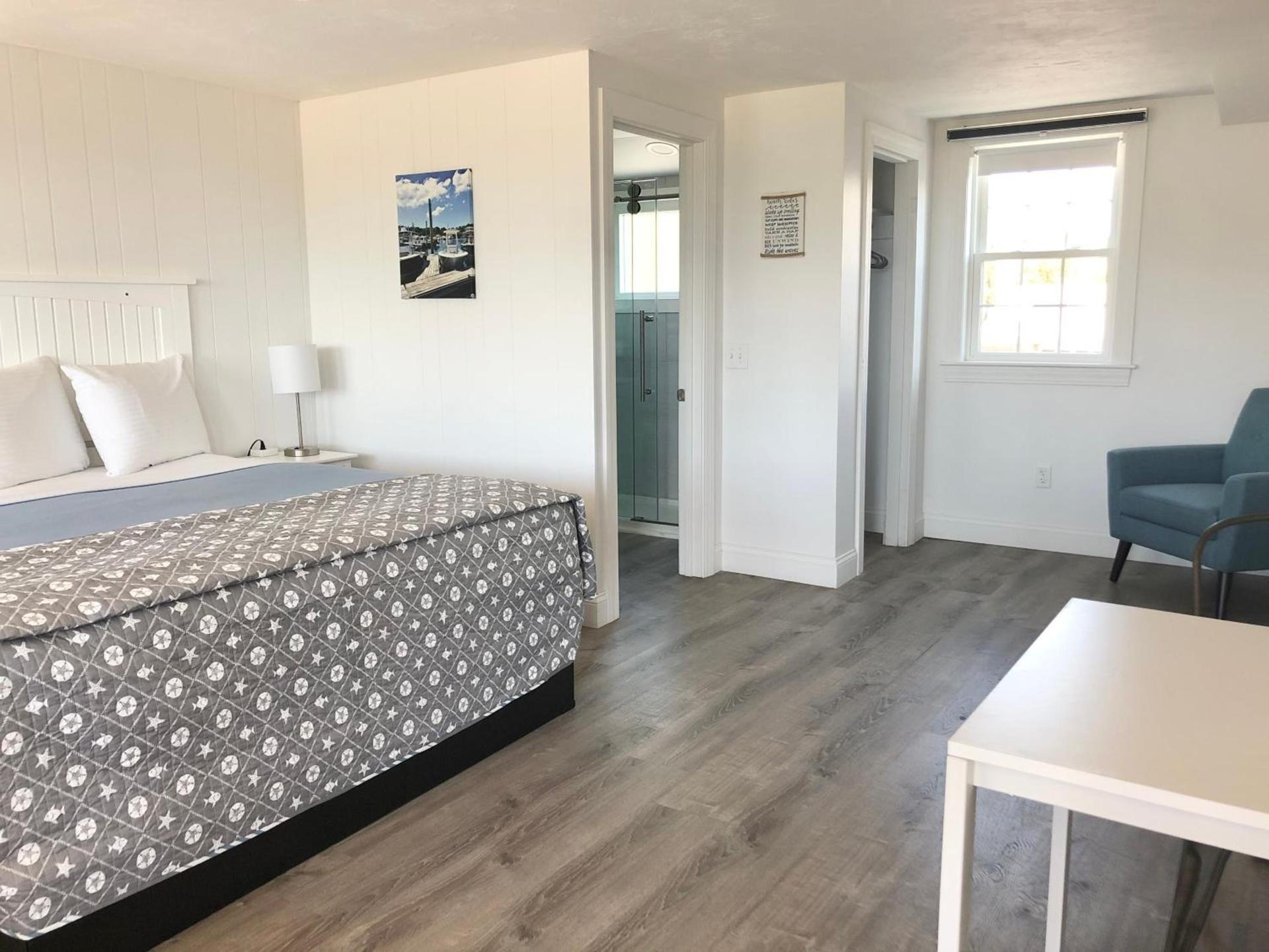 Kingfisher Oceanside photo 17