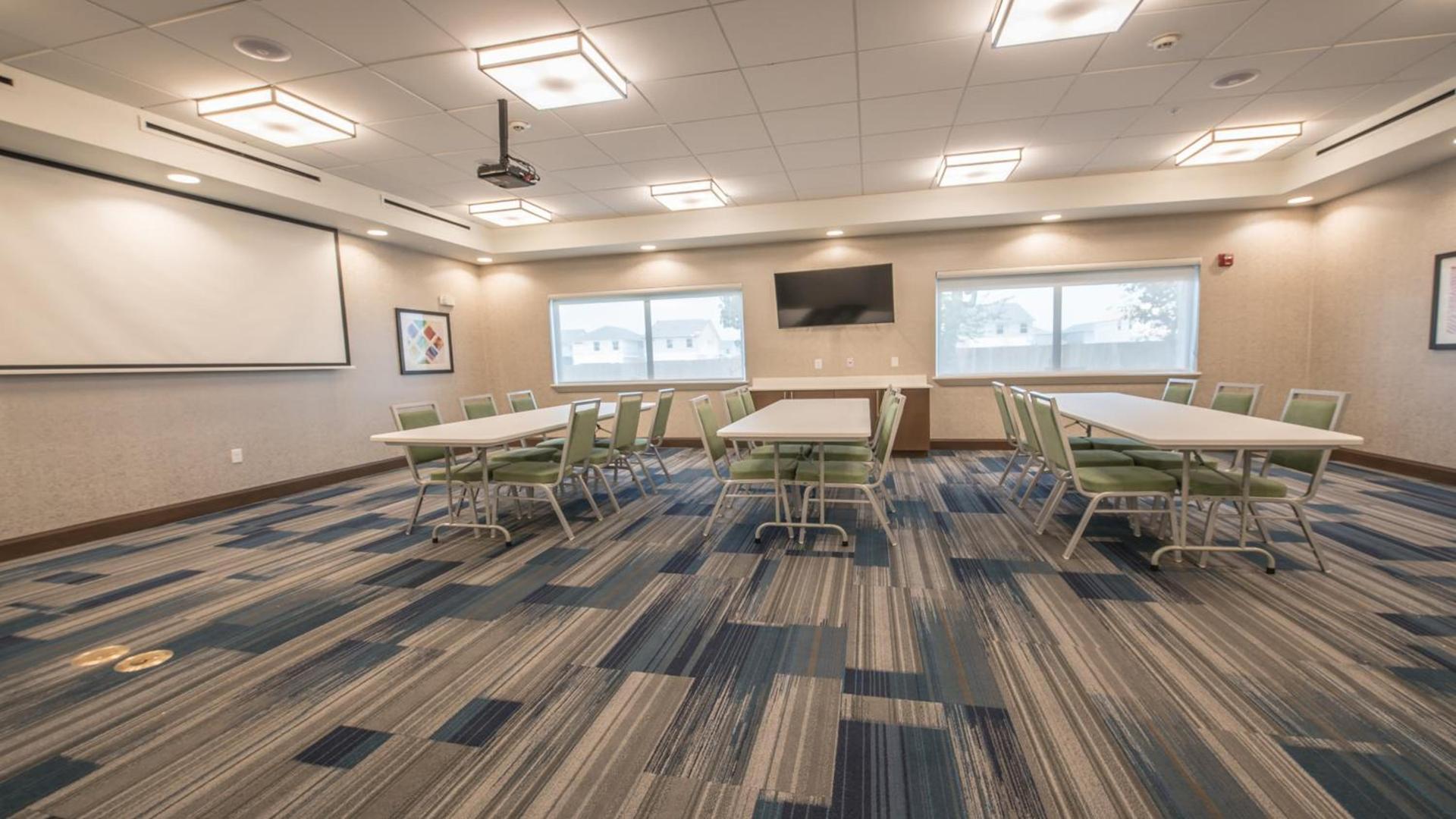 Holiday Inn Express & Suites - Dripping Springs - Austin Area by IHG photo 44