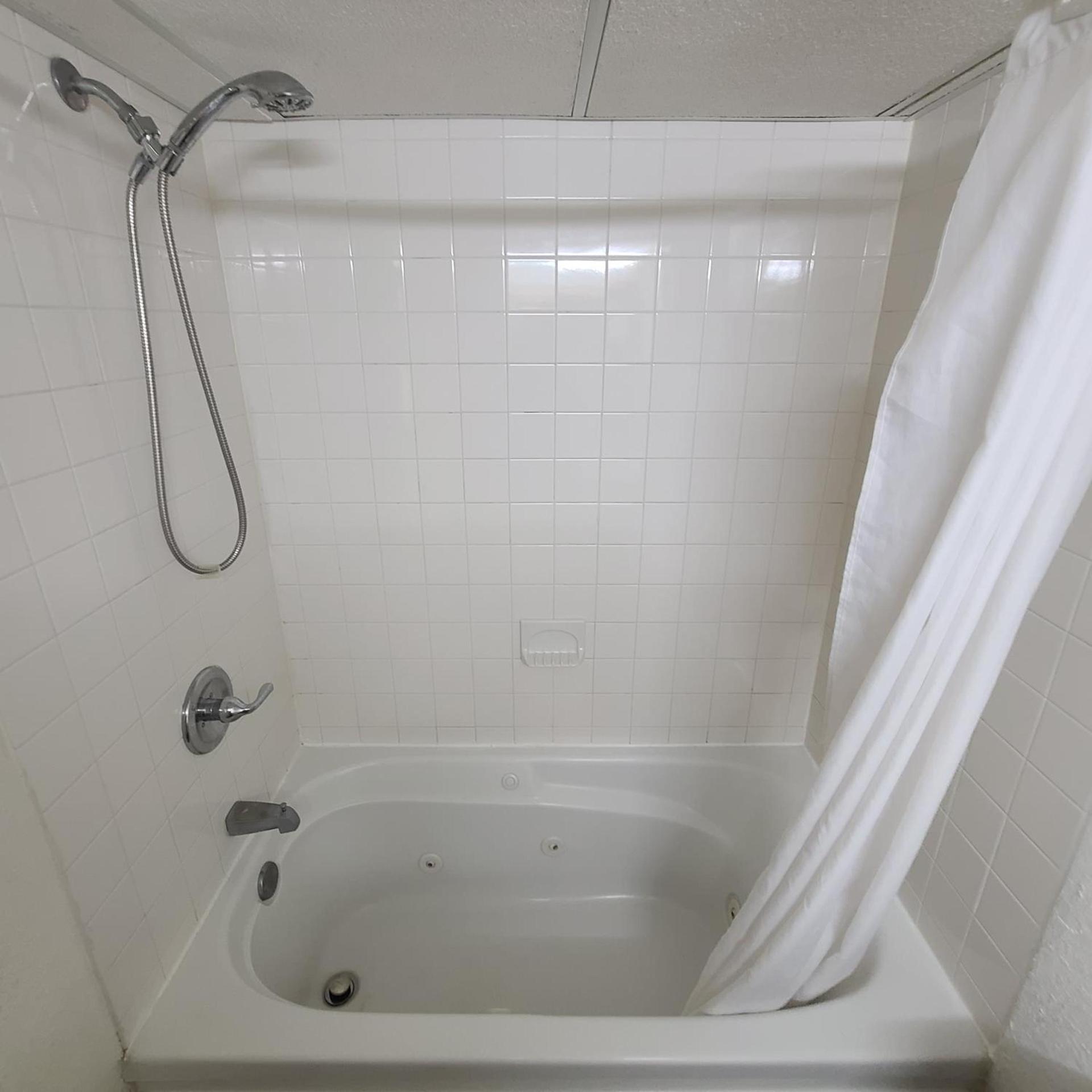 Town Inn photo 40