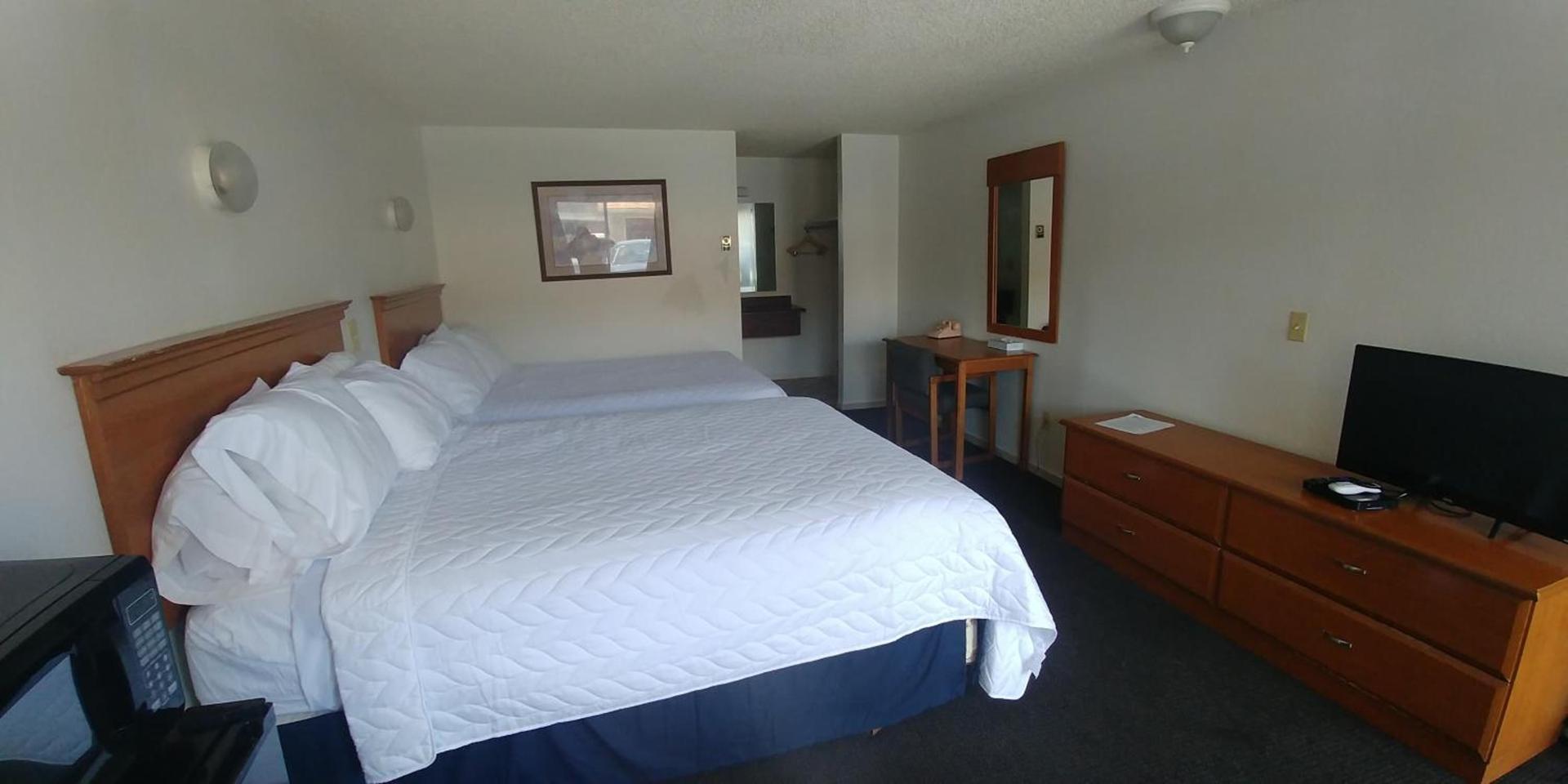 Thunderbird Motel photo 20