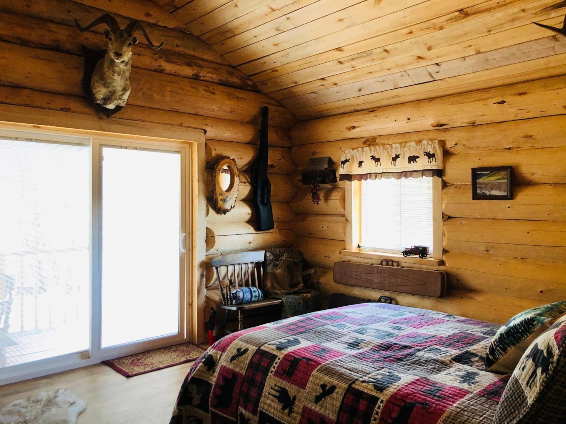 Wrangell Mountain Lodge- Private Bathroom with shower photo 59