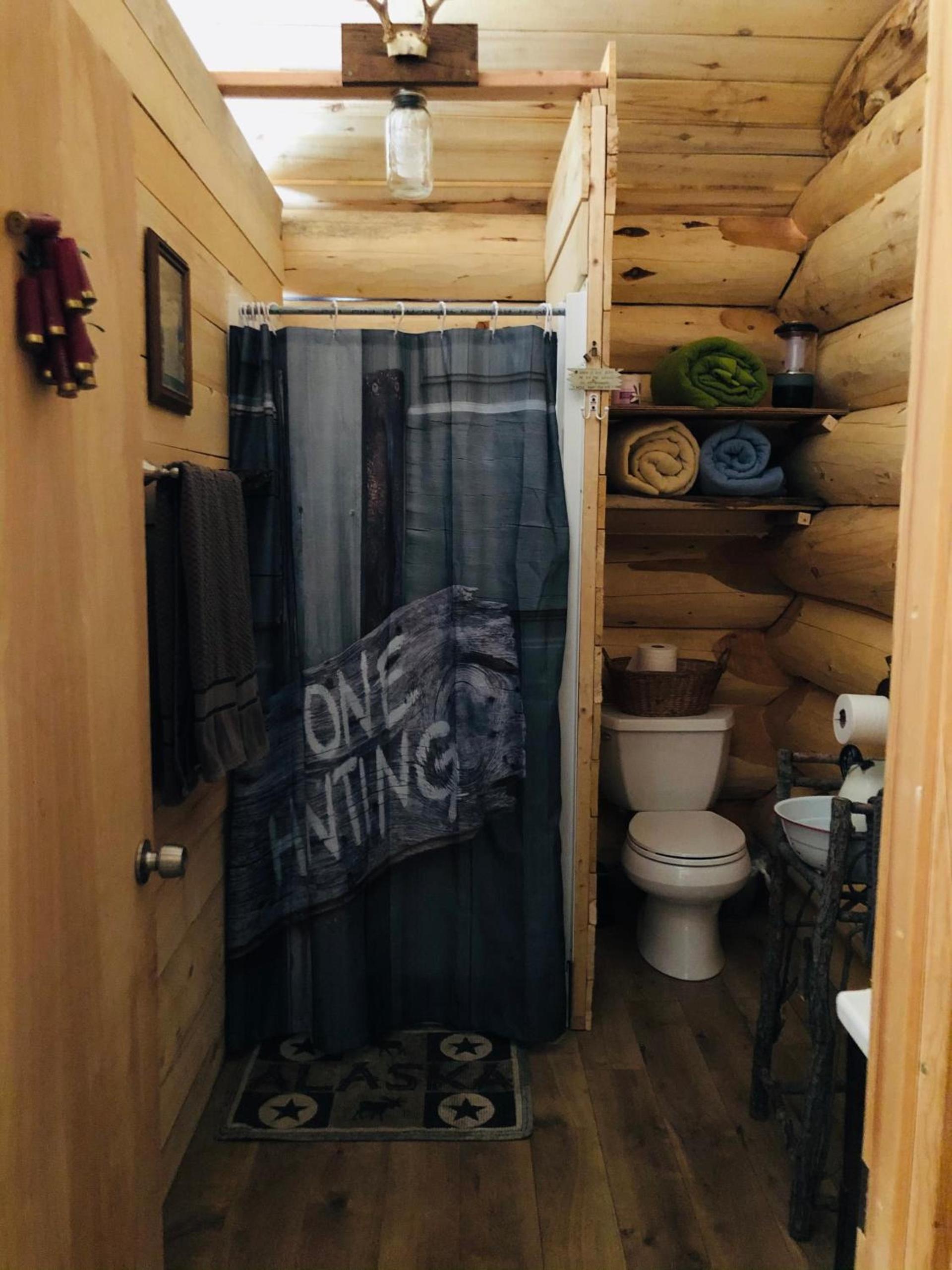 Wrangell Mountain Lodge- Private Bathroom with shower photo 58