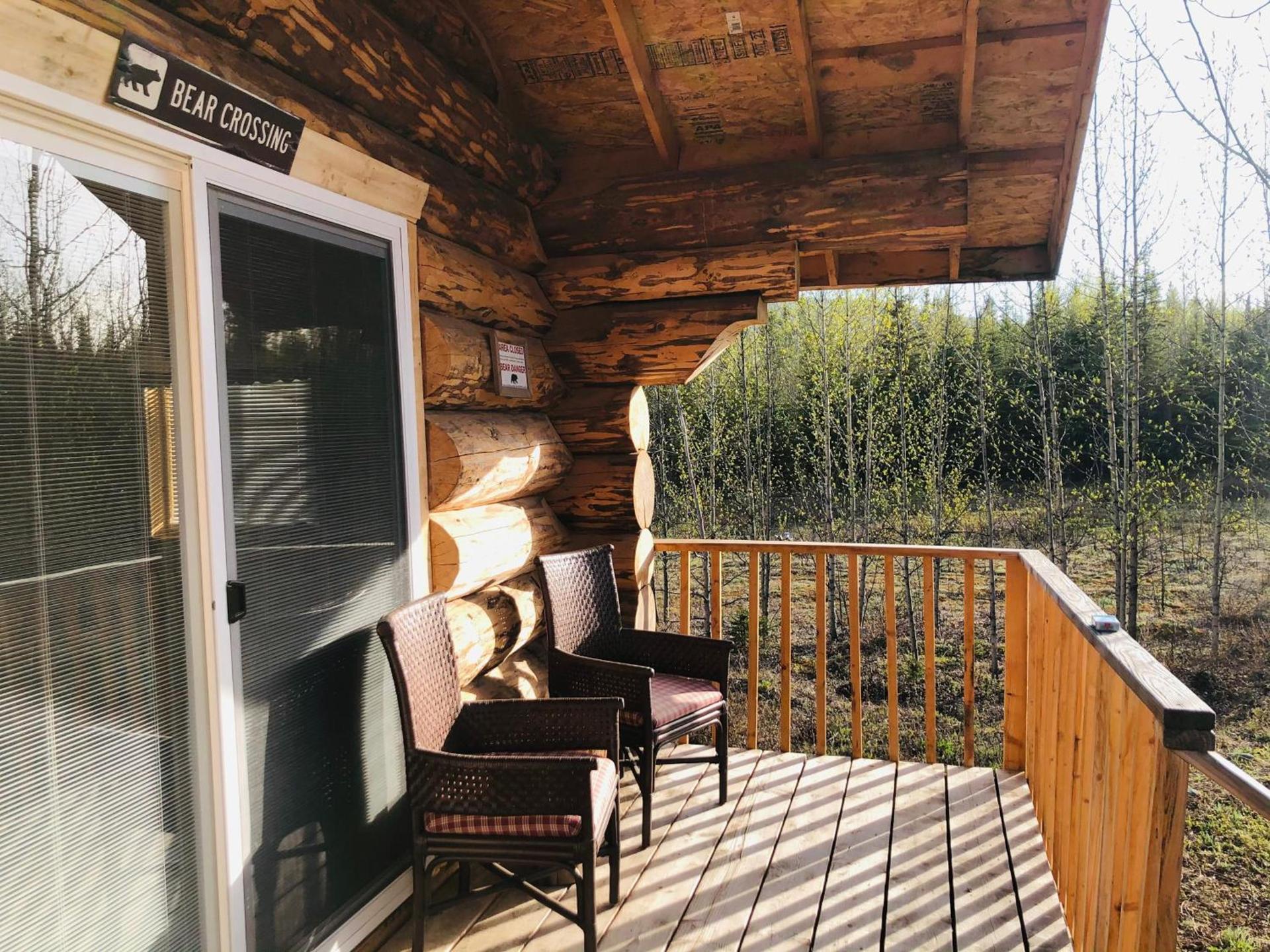 Wrangell Mountain Lodge- Private Bathroom with shower photo 19