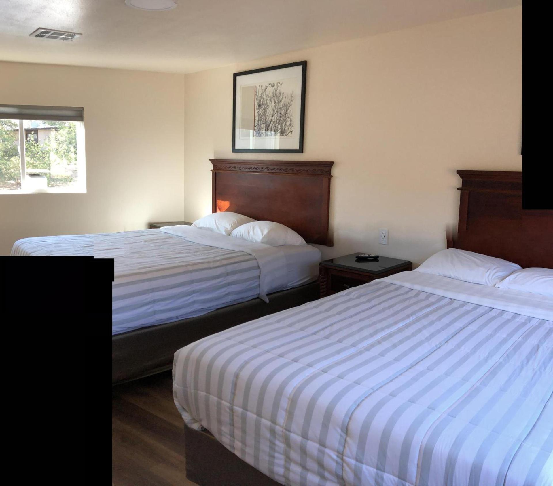 Sequoia Village photo 8