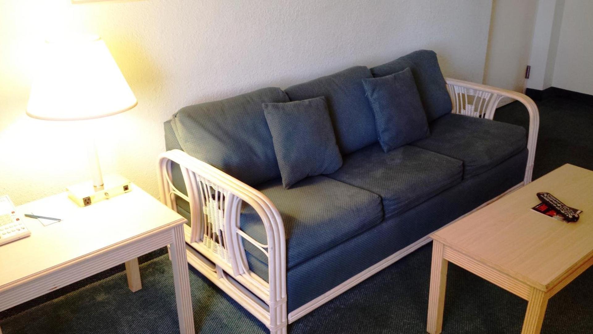 Cocoa Beach Suites Hotel photo 6