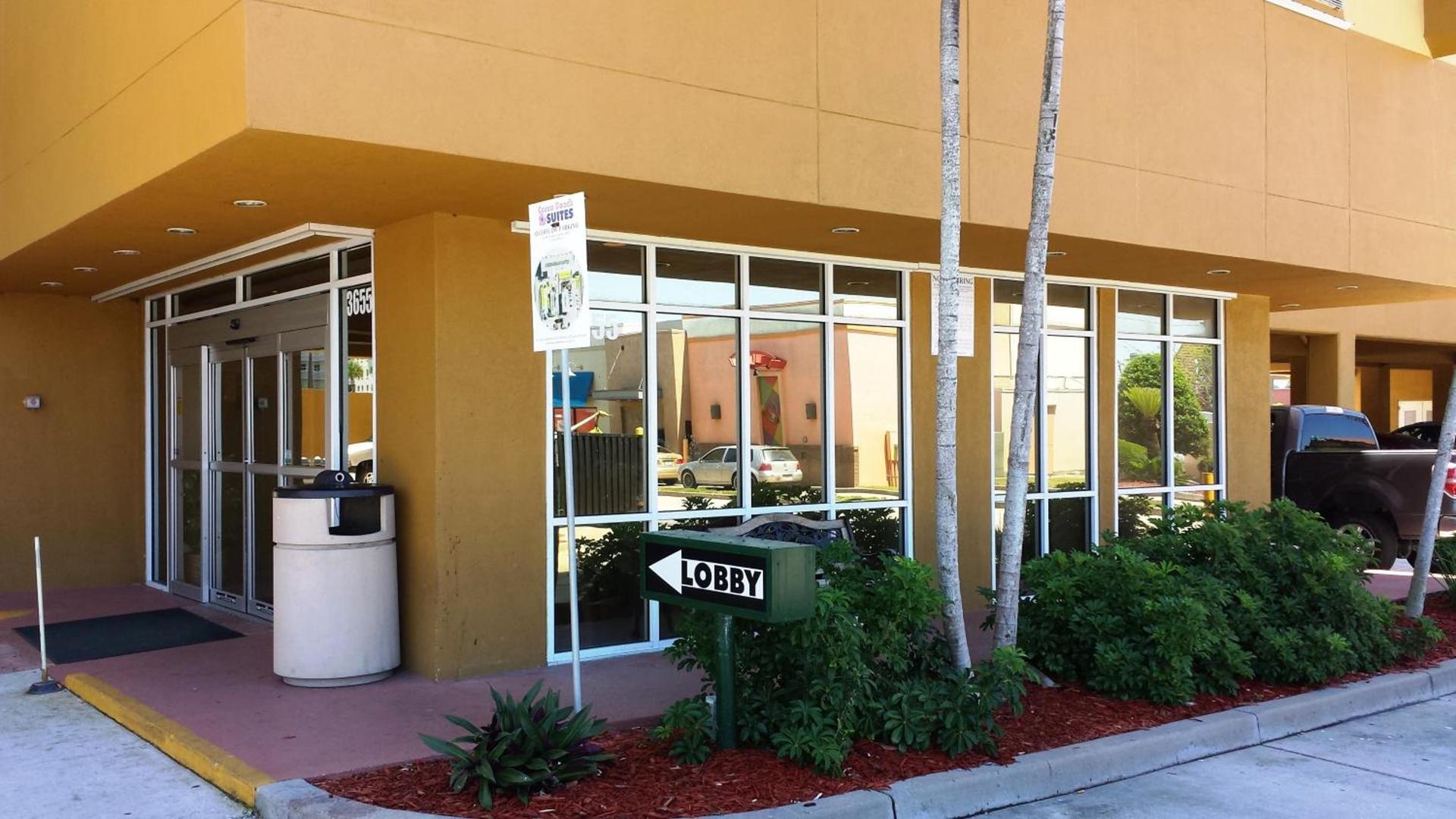 Cocoa Beach Suites Hotel photo 21
