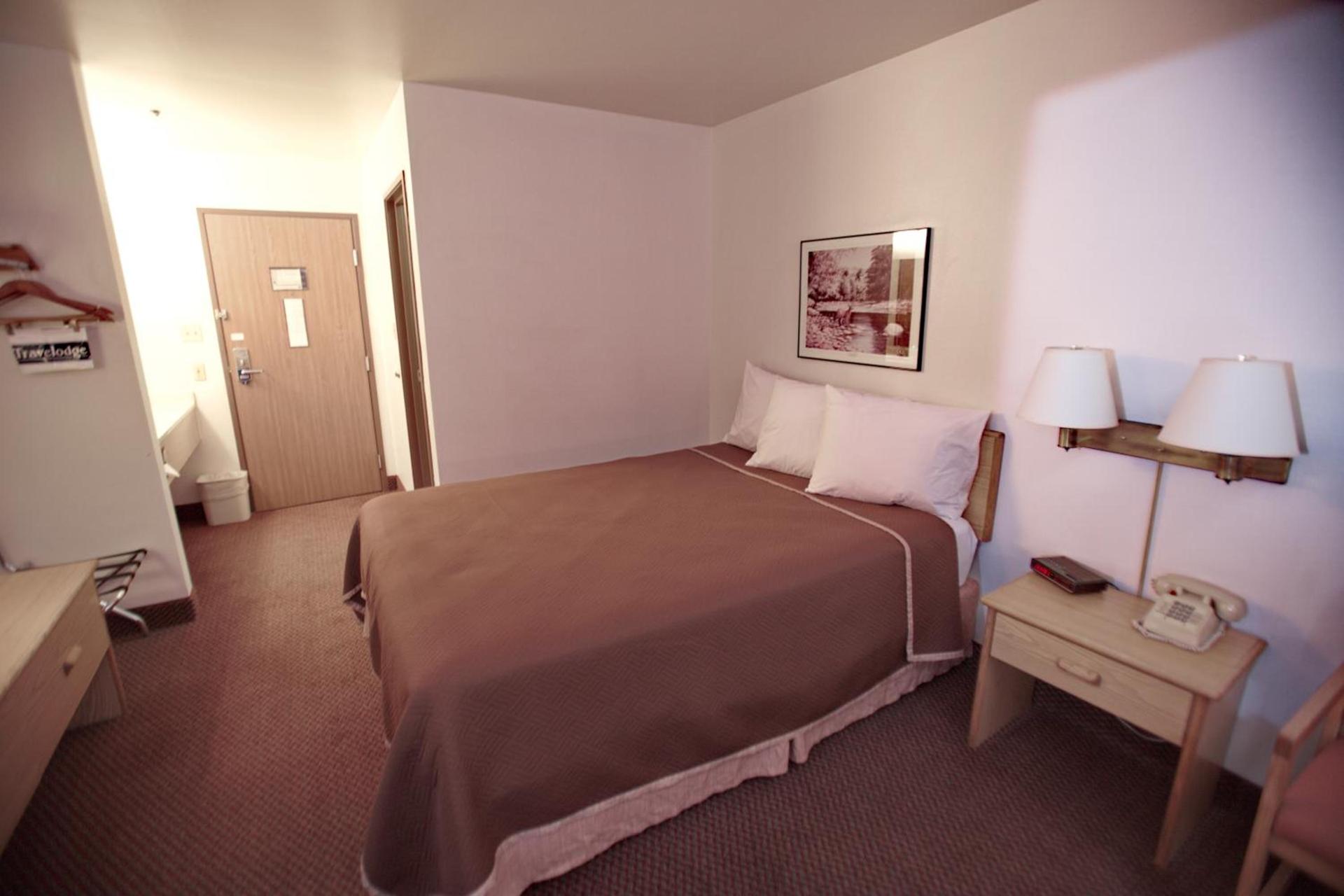 Travelodge by Wyndham Elko NV photo 36