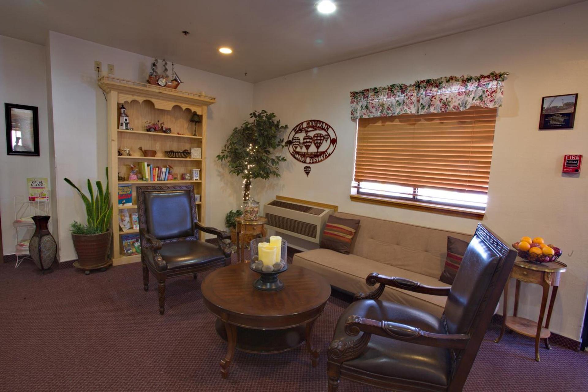 Travelodge by Wyndham Elko NV photo 43