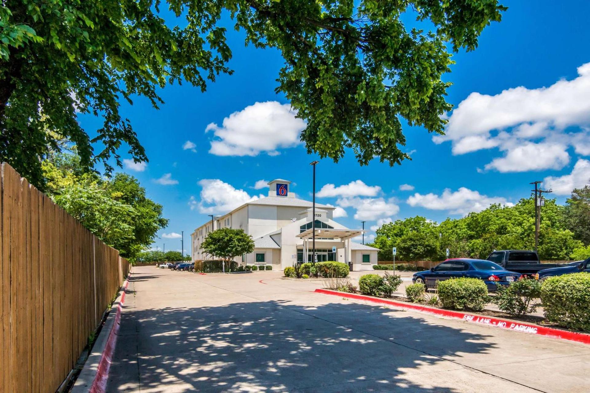 Motel 6-Cleburne, TX photo 6