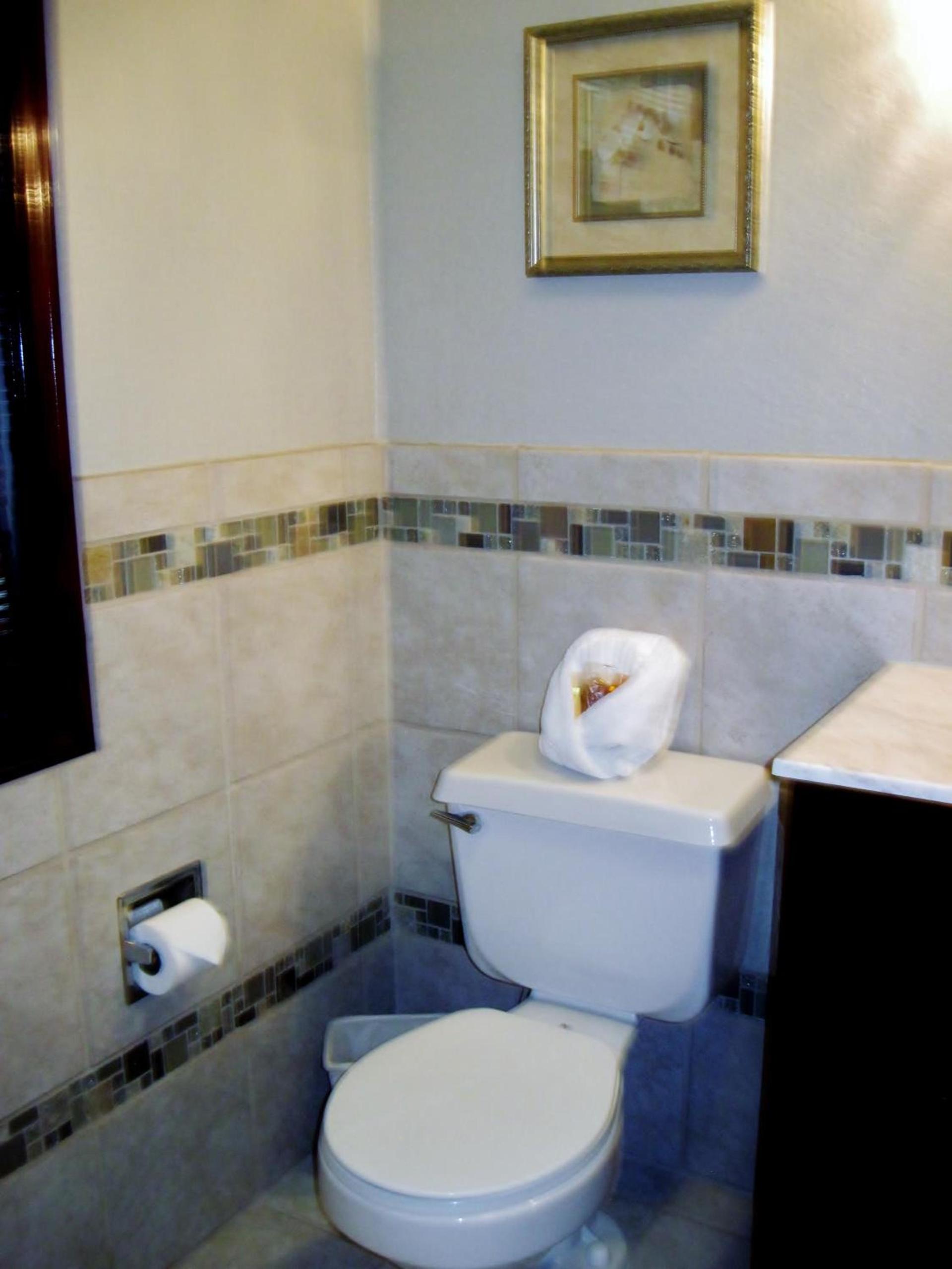 The North Shore Inn photo 43