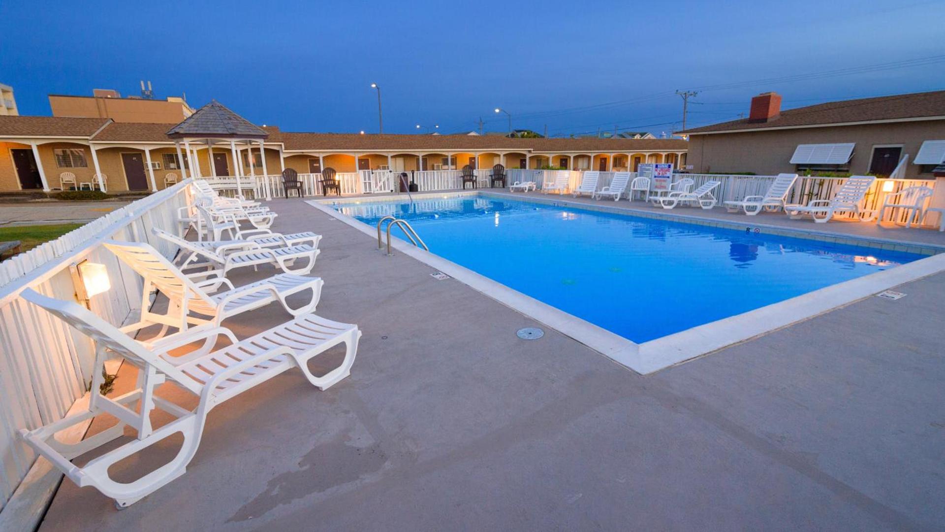 Outer Banks Motor Lodge photo 75