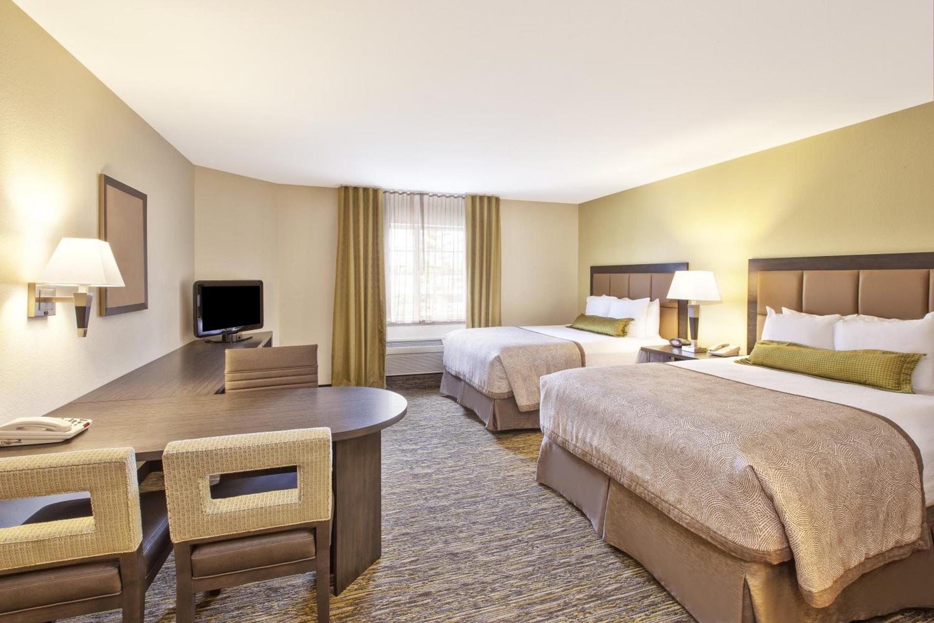 Candlewood Suites Indianapolis Airport by IHG photo 25