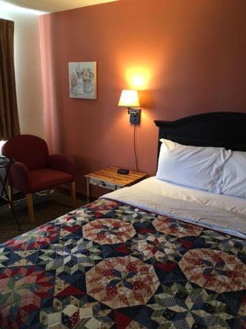 Big Sky Lodge photo 9